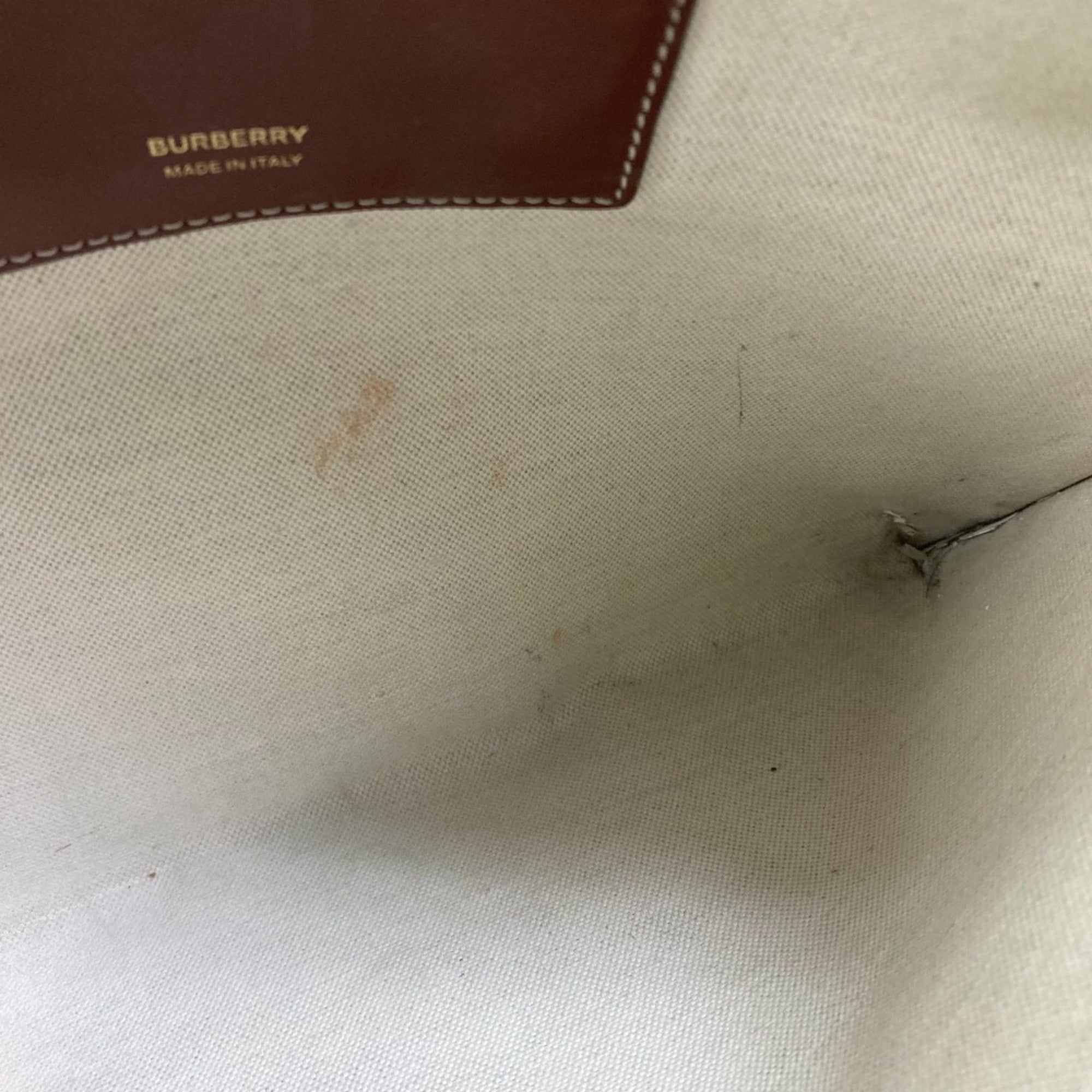 Burberry Brown Other Clutch Bag (Pre-Owned)