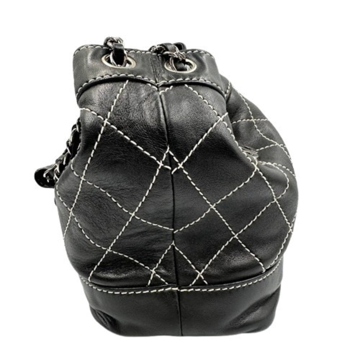 Chanel Wild Stitch Black Leather Shoulder Bag (Pre-Owned)