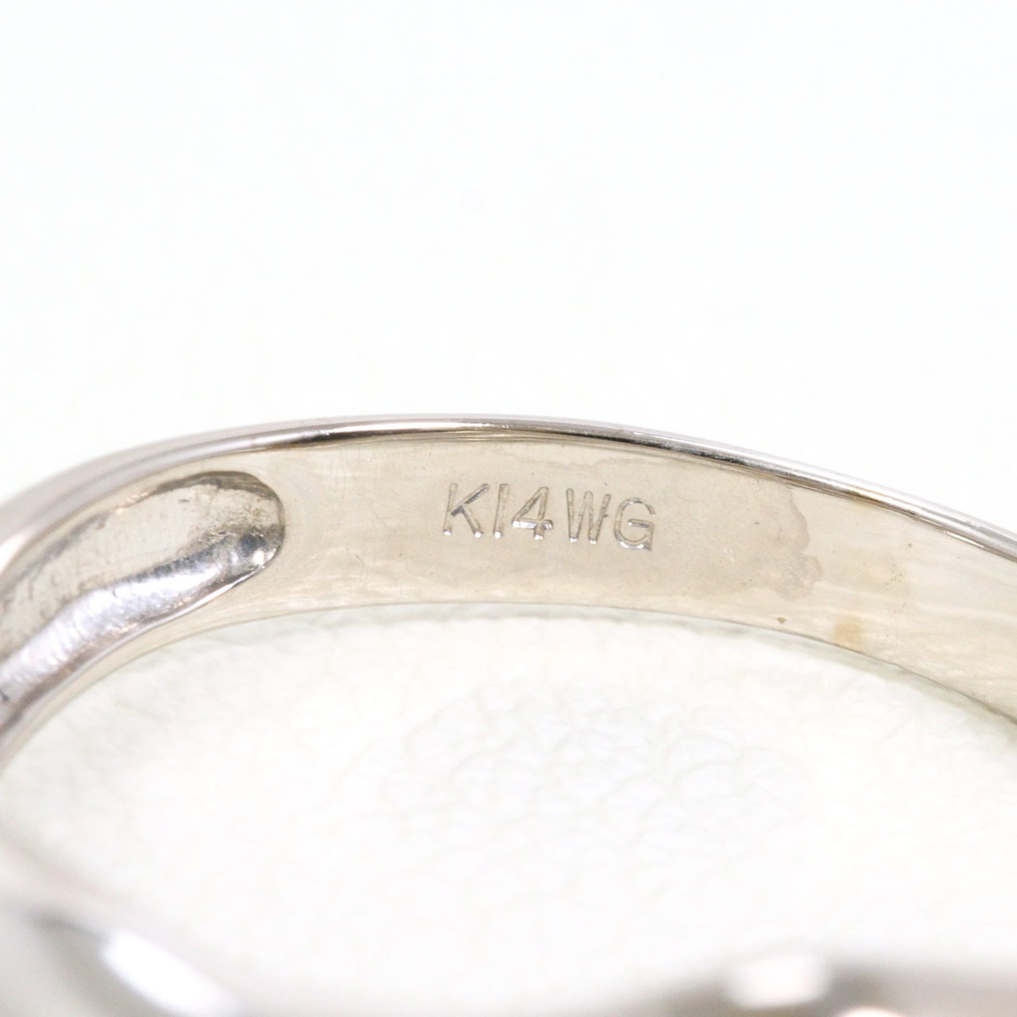 Unbranded White Gold White Gold (14K) Band Ring (Pre-Owned)