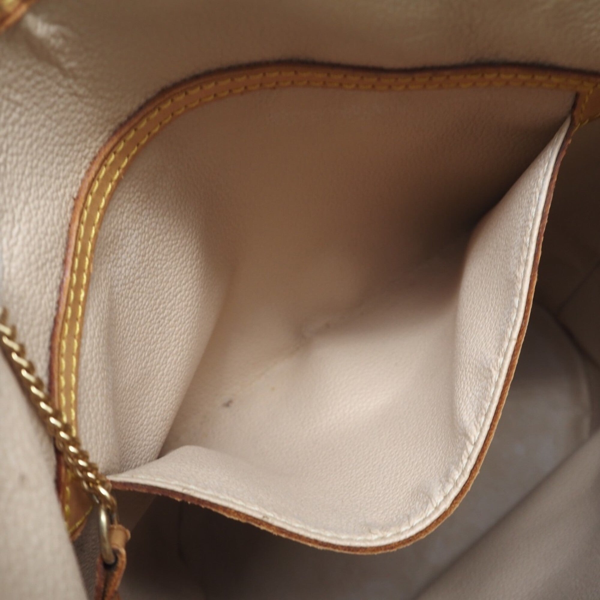 Louis Vuitton Monogram Brown Coated Canvas Leather Handbag (Pre-Owned)