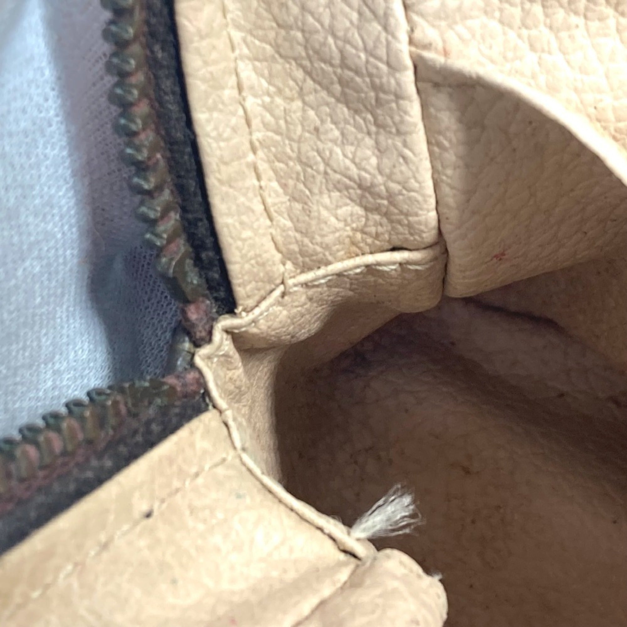Louis Vuitton Brown Monogram Pouch (Pre-Owned)