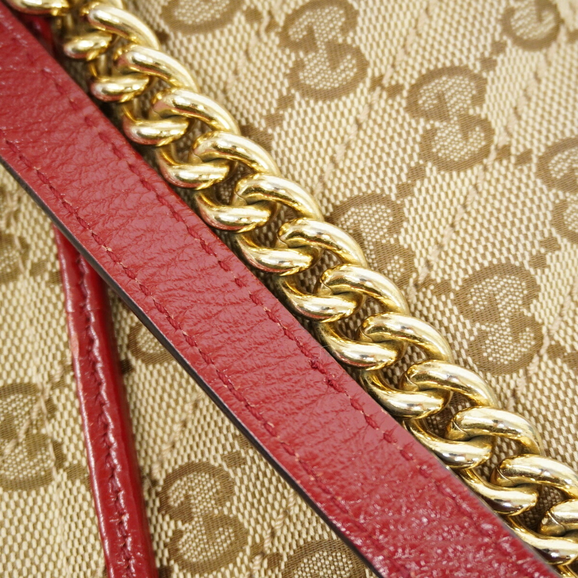 Gucci Beige Red Color Canvas Shoulder Bag (Pre-Owned)