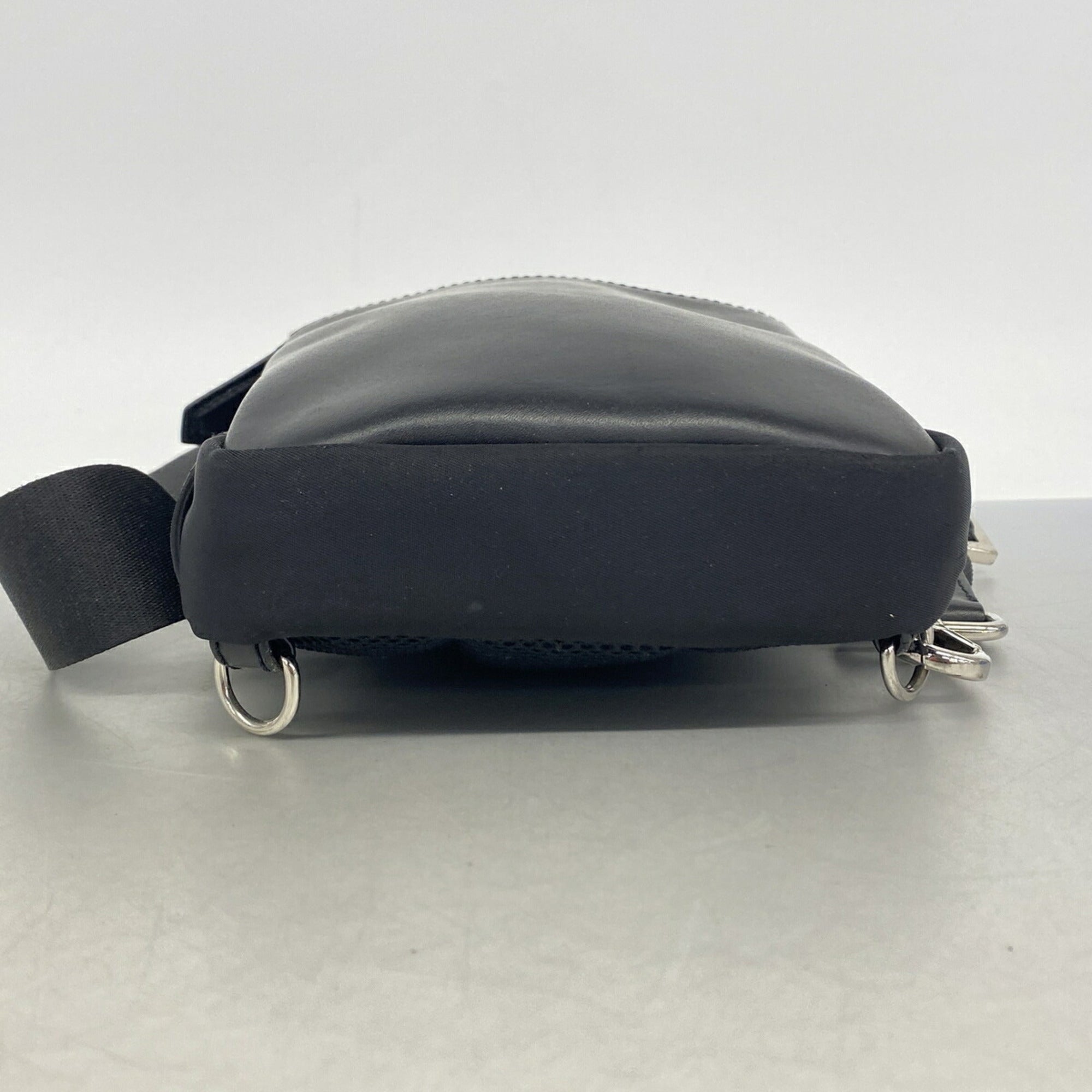 Fendi Black Nylon Leather Sling Bag (Pre-Owned)