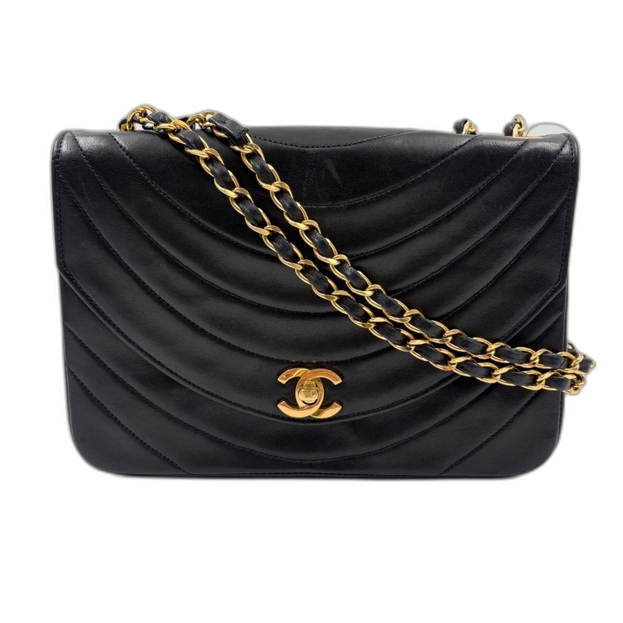 Chanel Black Handbag (Pre-Owned)