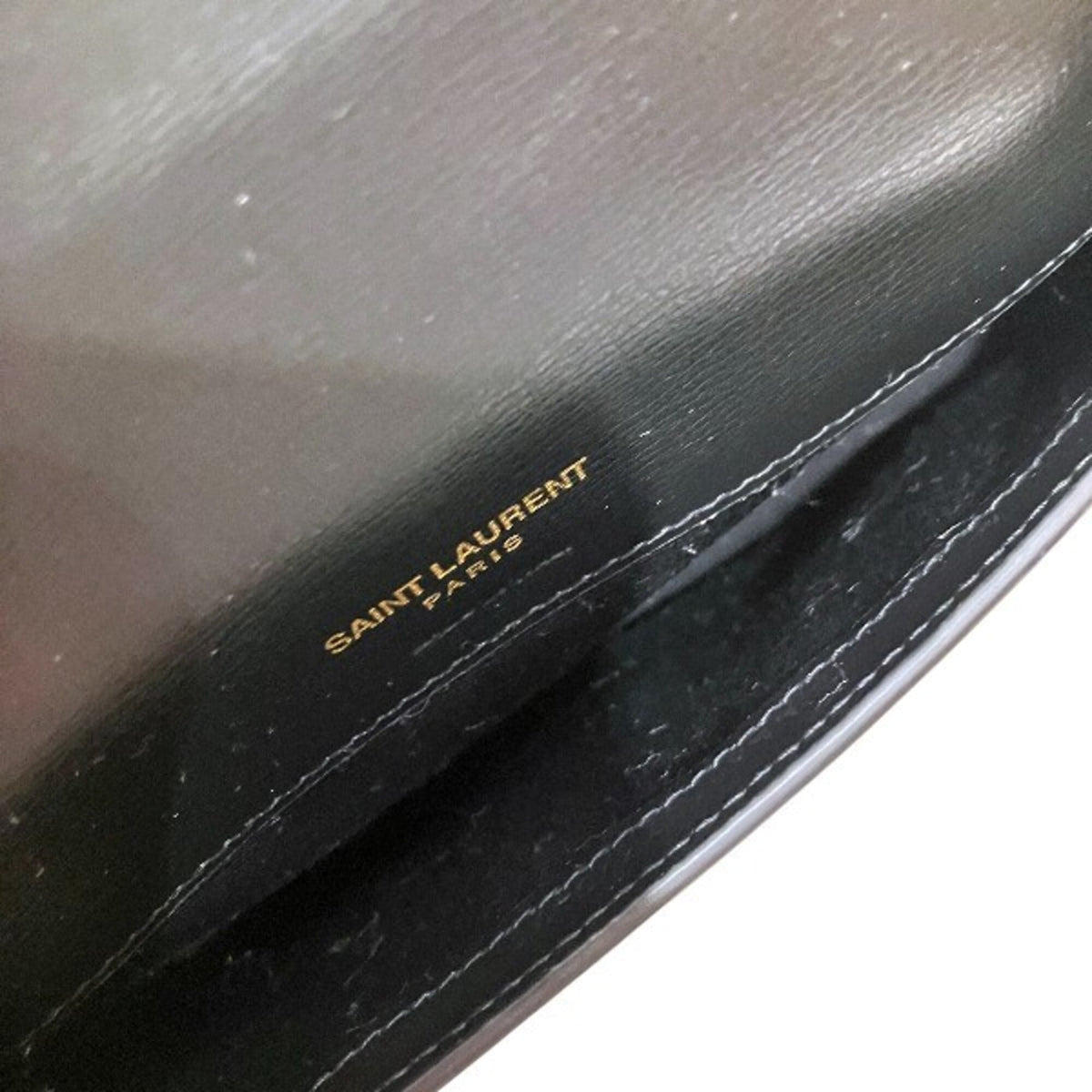Yves Saint Laurent Black Leather Shoulder Bag (Pre-Owned)