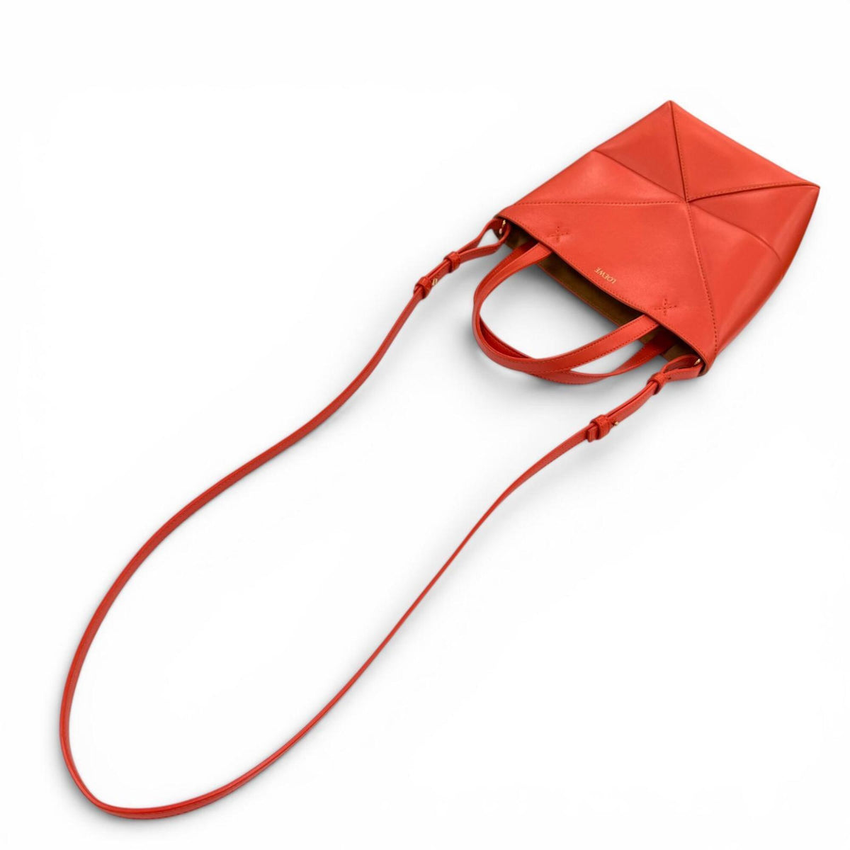 Loewe Red Color Leather Handbag Shoulder Bag (Pre-Owned)