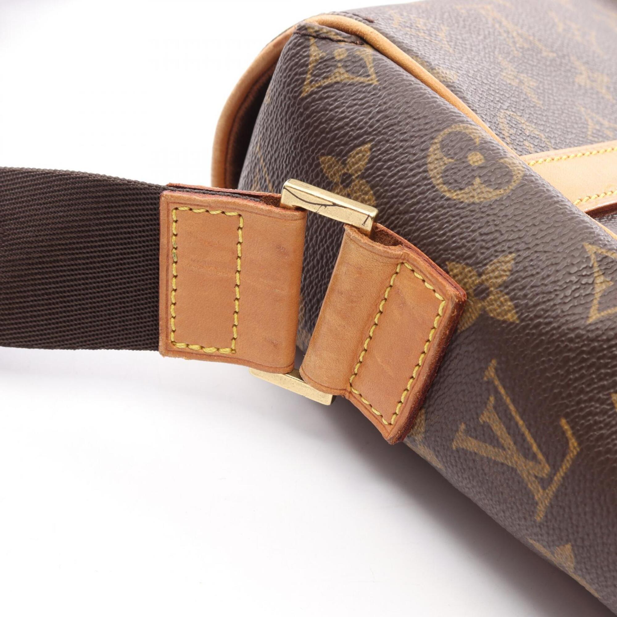 Louis Vuitton Brown Coated Canvas Leather Monogram Handbag Shoulder Bag (Pre-Owned)