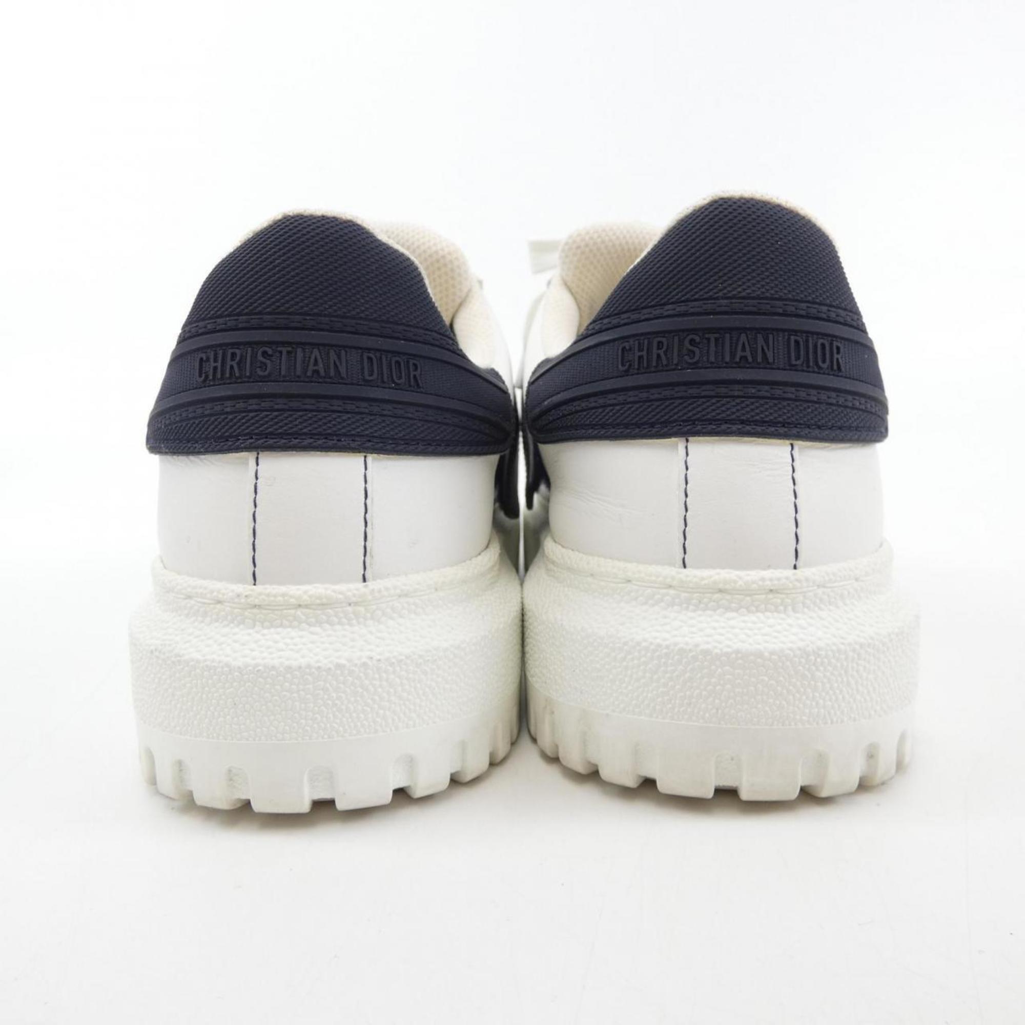 Christian Dior White Sneakers (Pre-Owned)