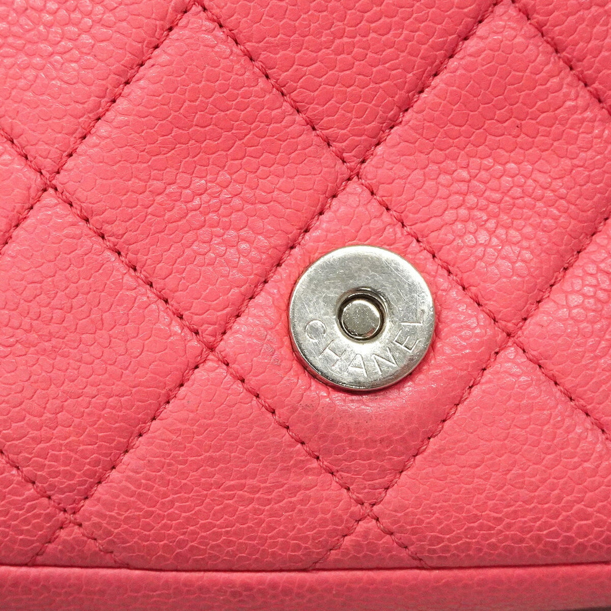 Chanel Pink Grained Calfskin Shoulder Bag (Pre-Owned)