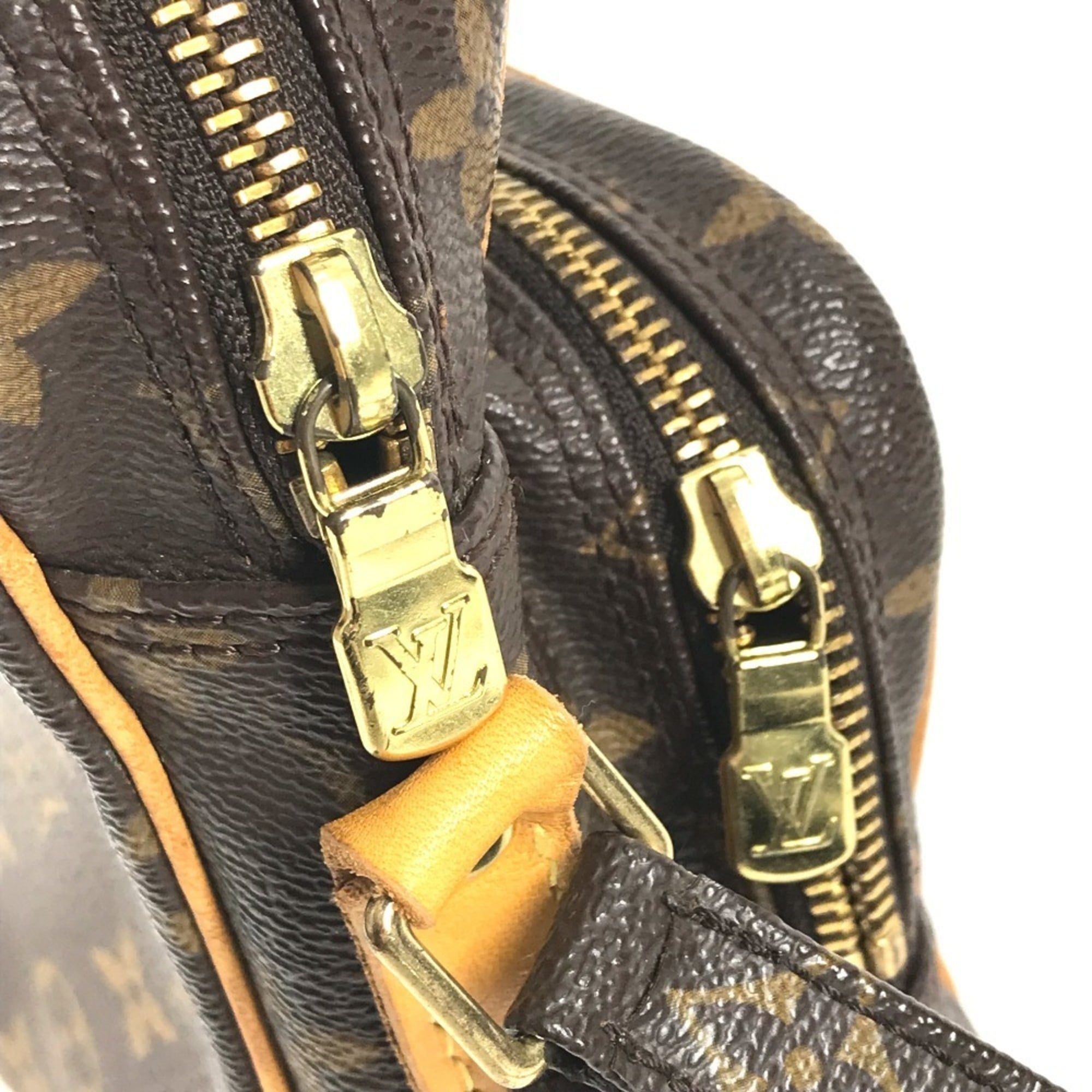 Louis Vuitton Monogram Brown Monogram Pochette Shoulder Bag (Pre-Owned)