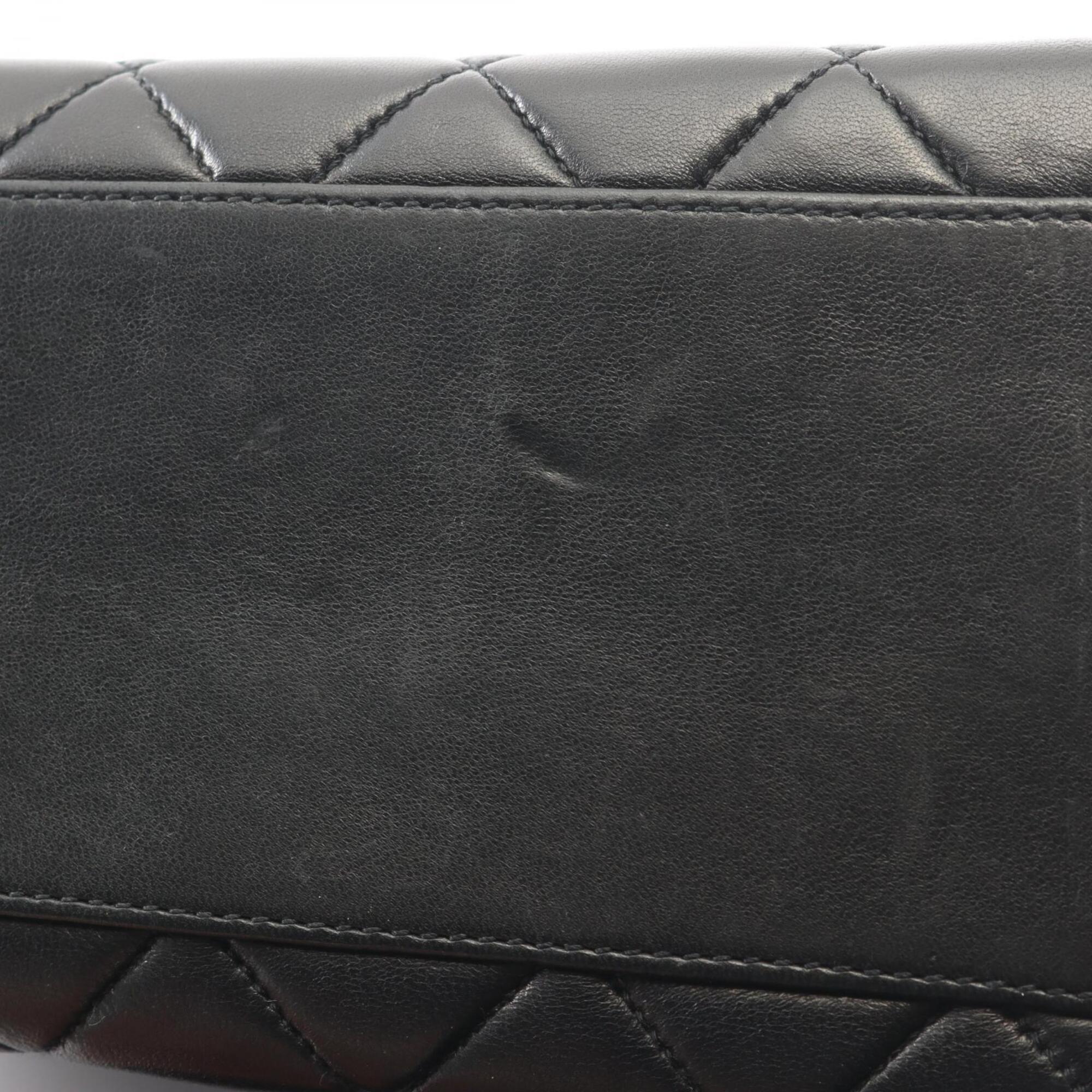 Chanel Black Leather Handbag (Pre-Owned)