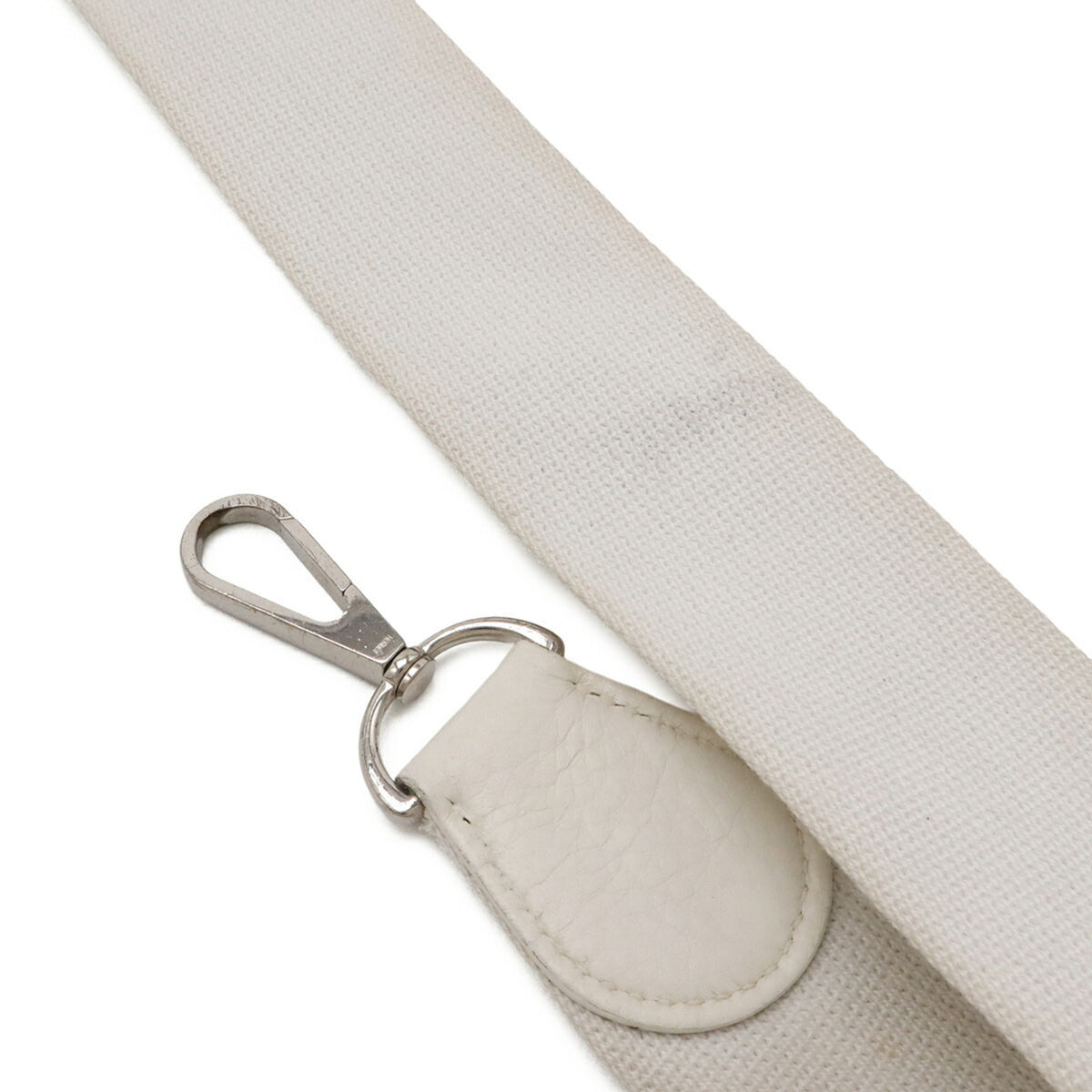 Hermes Evelyne White Taurillon Clemence Leather Shoulder Bag (Pre-Owned)