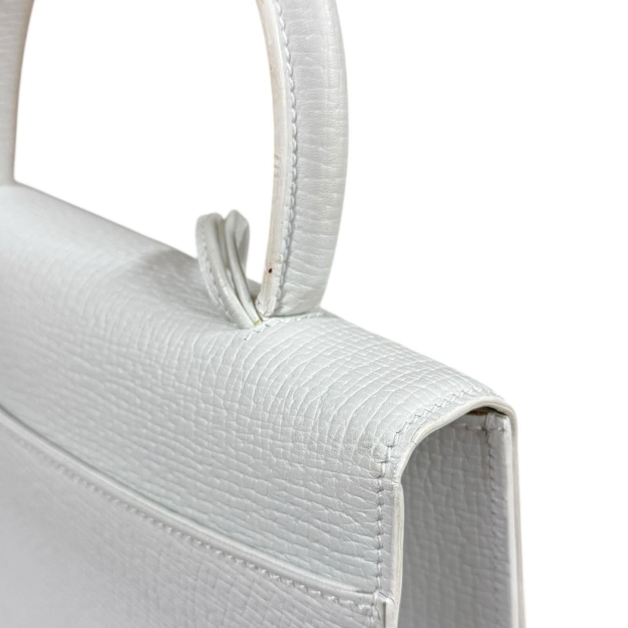 Loewe White Leather Handbag (Pre-Owned)