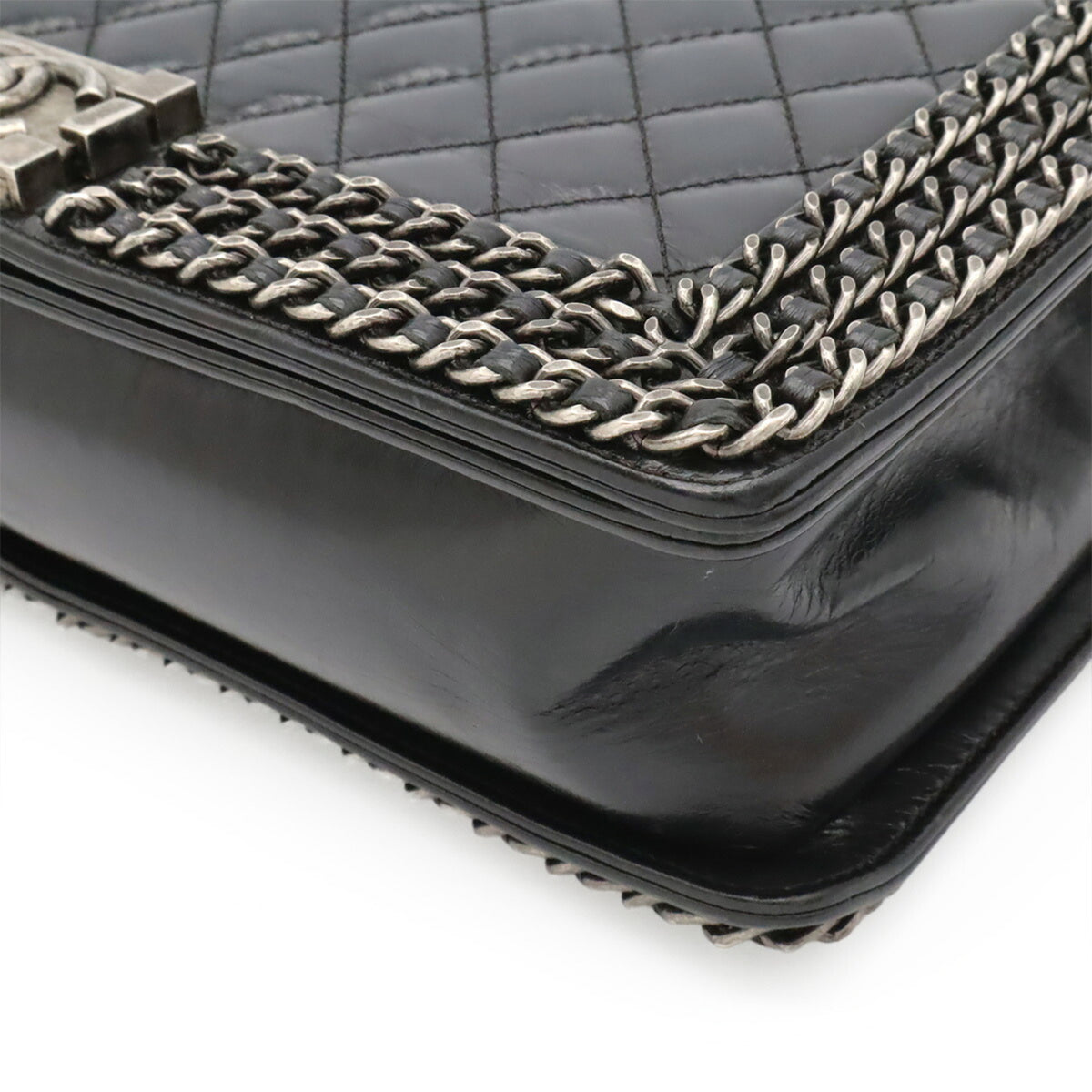 Chanel Dark Navy Leather Shoulder Bag (Pre-Owned)