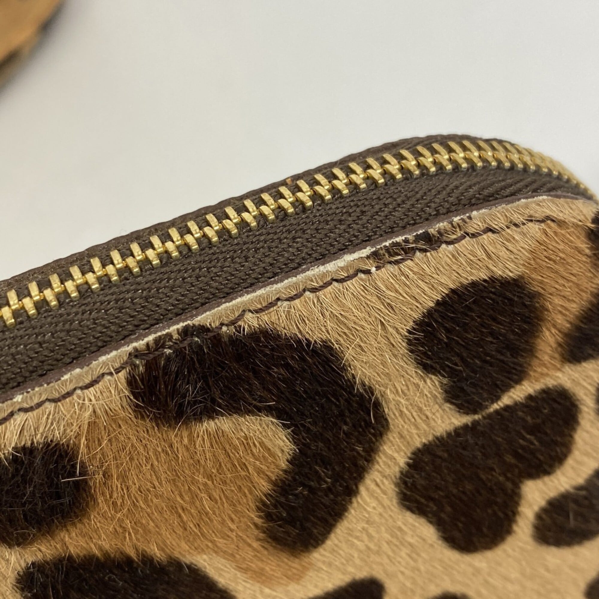 Louis Vuitton Brown Handbag (Pre-Owned)