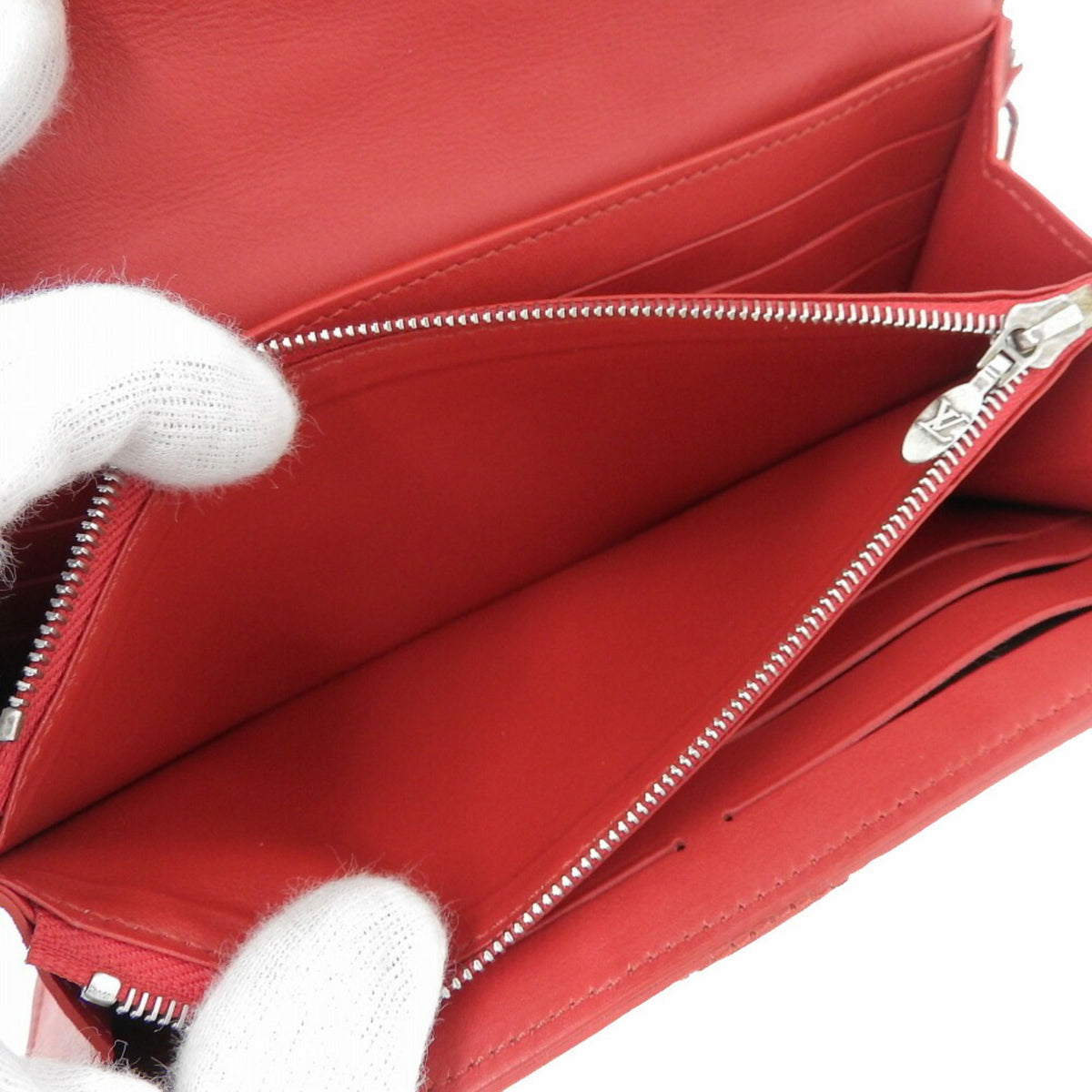 Louis Vuitton Red Color Leather Long Wallet (Bi-Fold) (Pre-Owned)