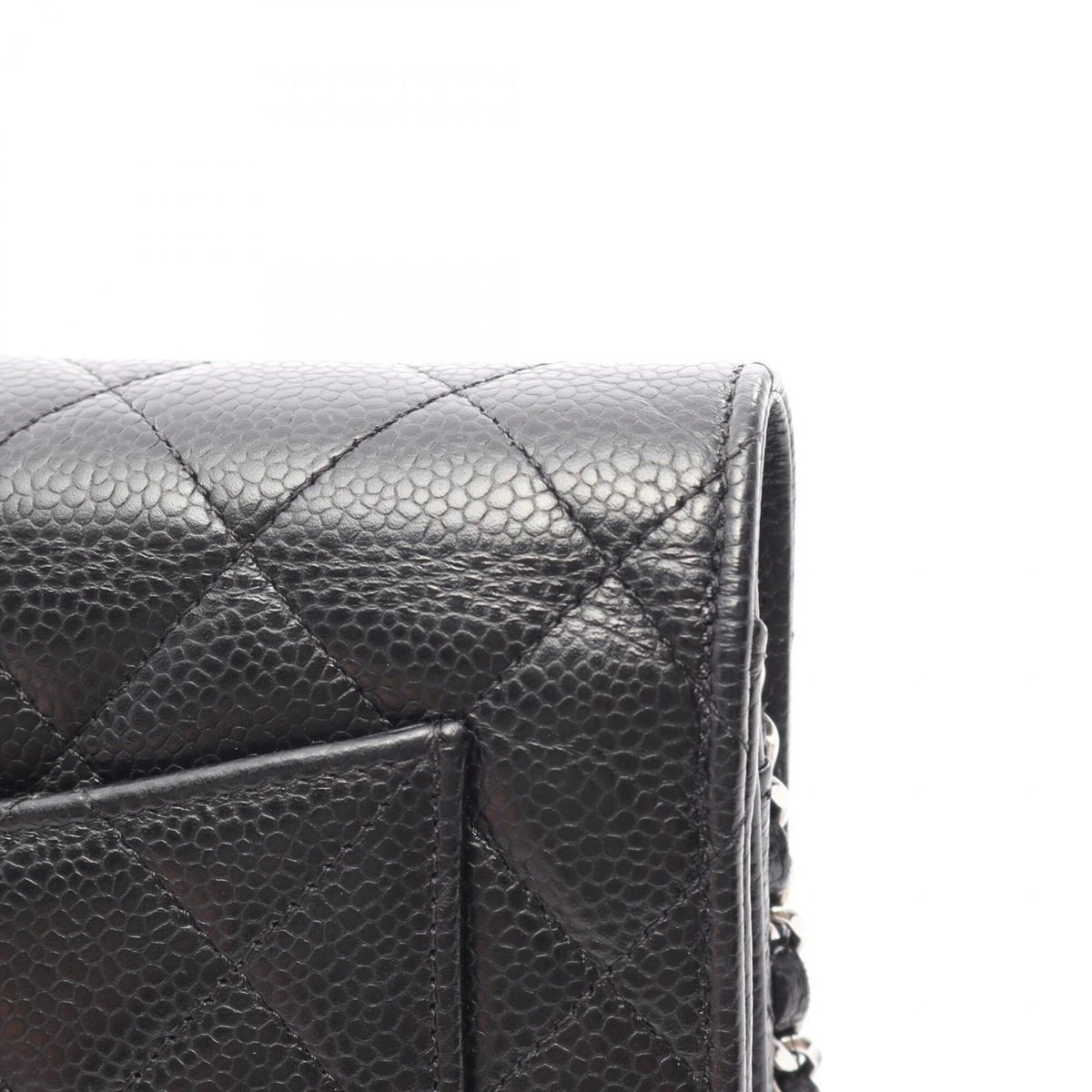 Chanel Black Grained Calfskin Handbag Shoulder Bag (Pre-Owned)