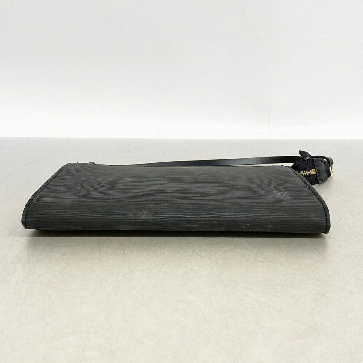 Louis Vuitton Noir Pouch (Pre-Owned)