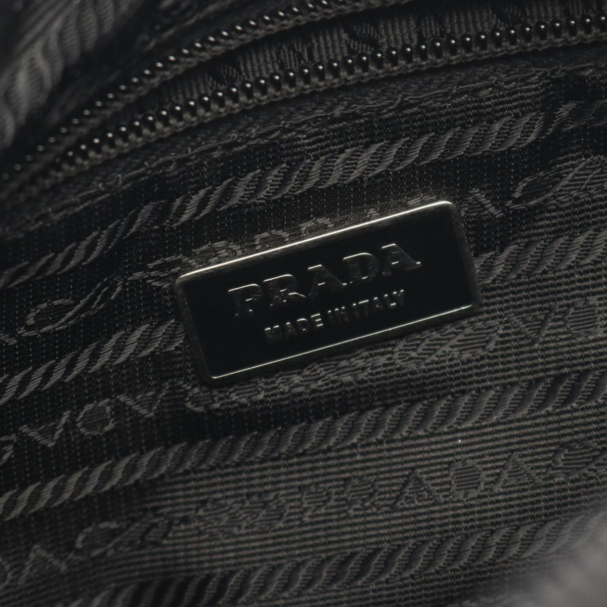 Prada Black Nylon Handbag Shoulder Bag (Pre-Owned)