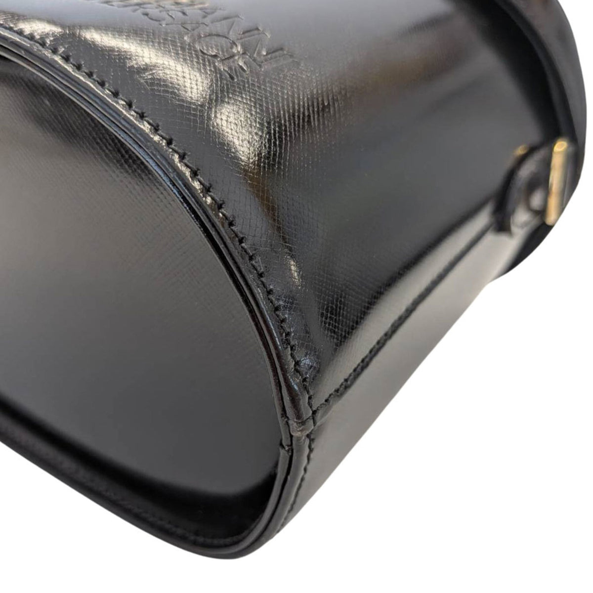 Versace Black Leather Handbag (Pre-Owned)
