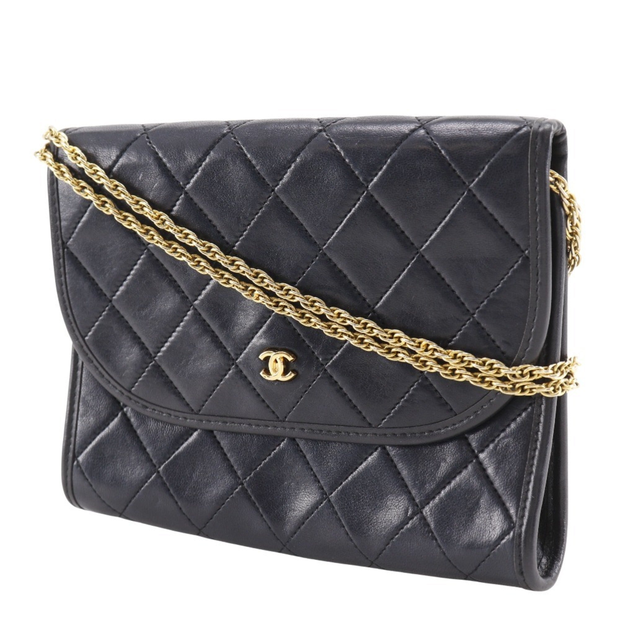 Chanel Black Leather Pochette Shoulder Bag (Pre-Owned)