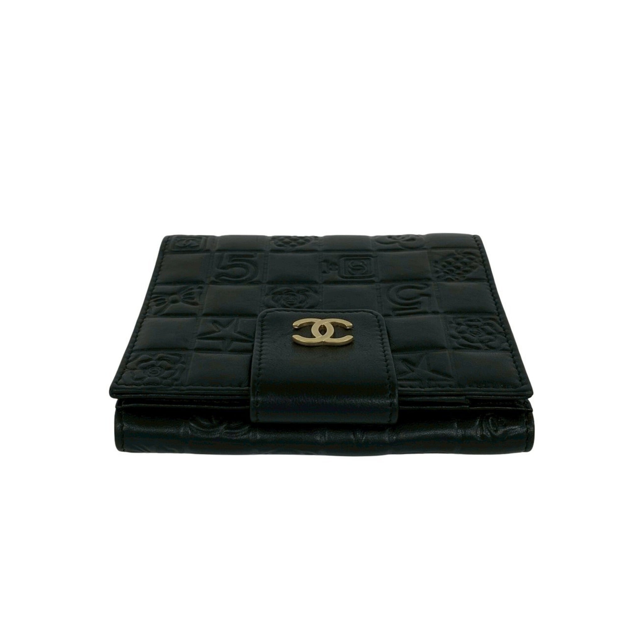 Chanel Black Leather Wallet (Bi-Fold) (Pre-Owned)