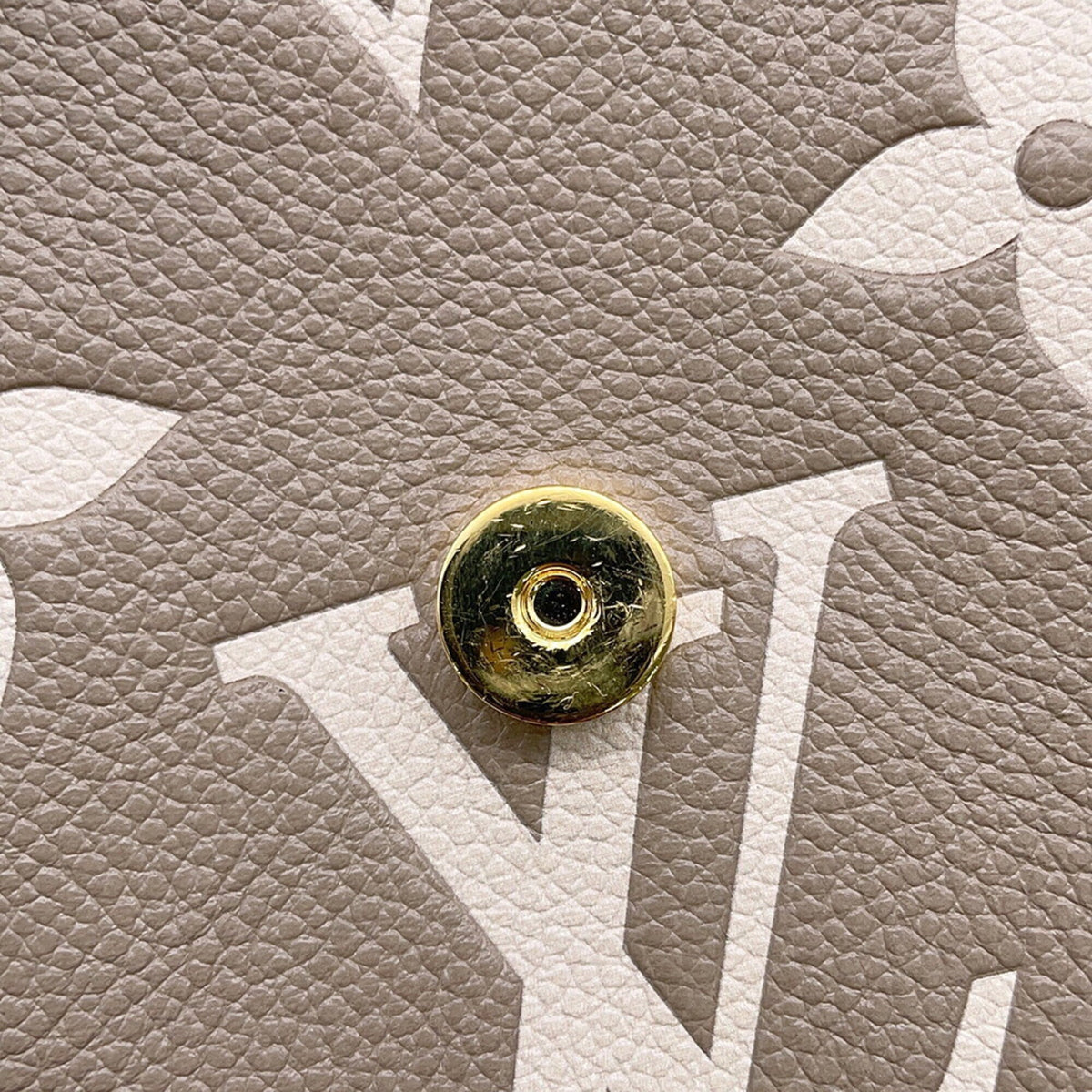Louis Vuitton Monogram Empreinte Beige Monogram Empreinte Handbag (Pre-Owned)