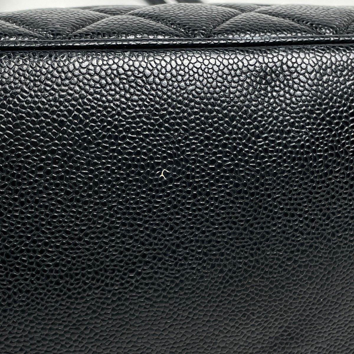 Chanel Black Grained Calfskin Tote Bag (Pre-Owned)