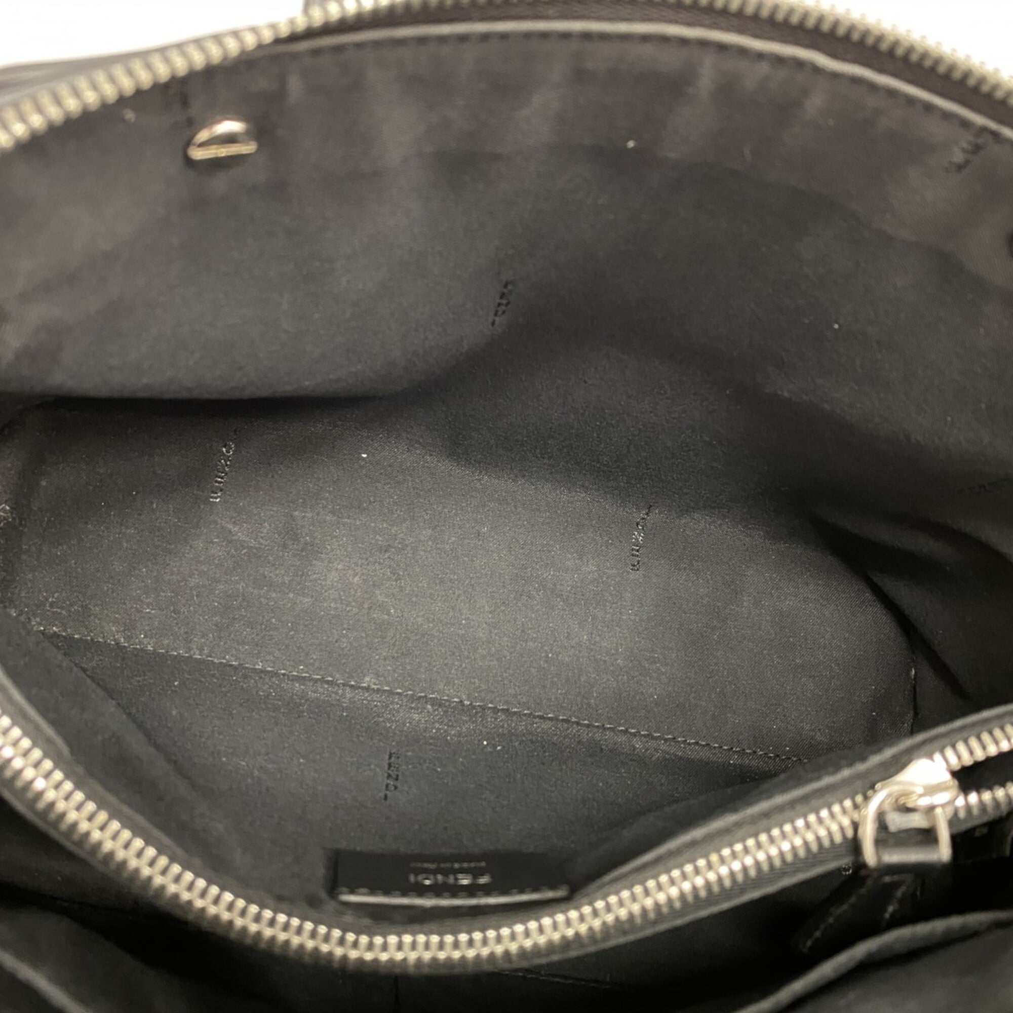 Fendi Black Leather Handbag (Pre-Owned)