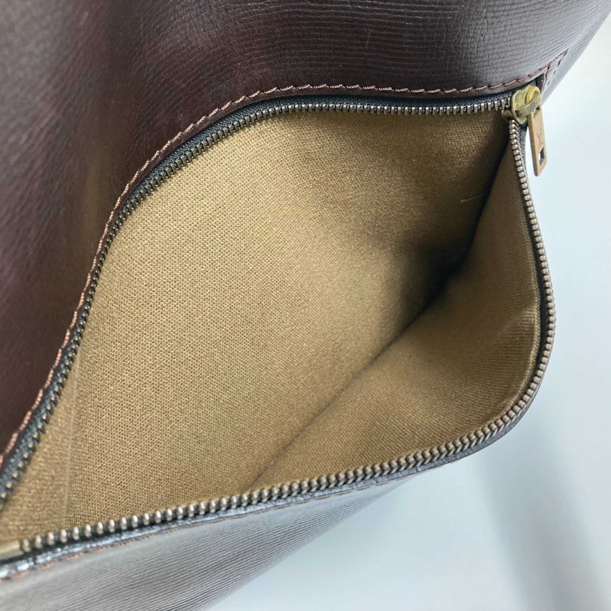 Louis Vuitton Brown Coffee Utah Leather Pochette Shoulder Bag (Pre-Owned)