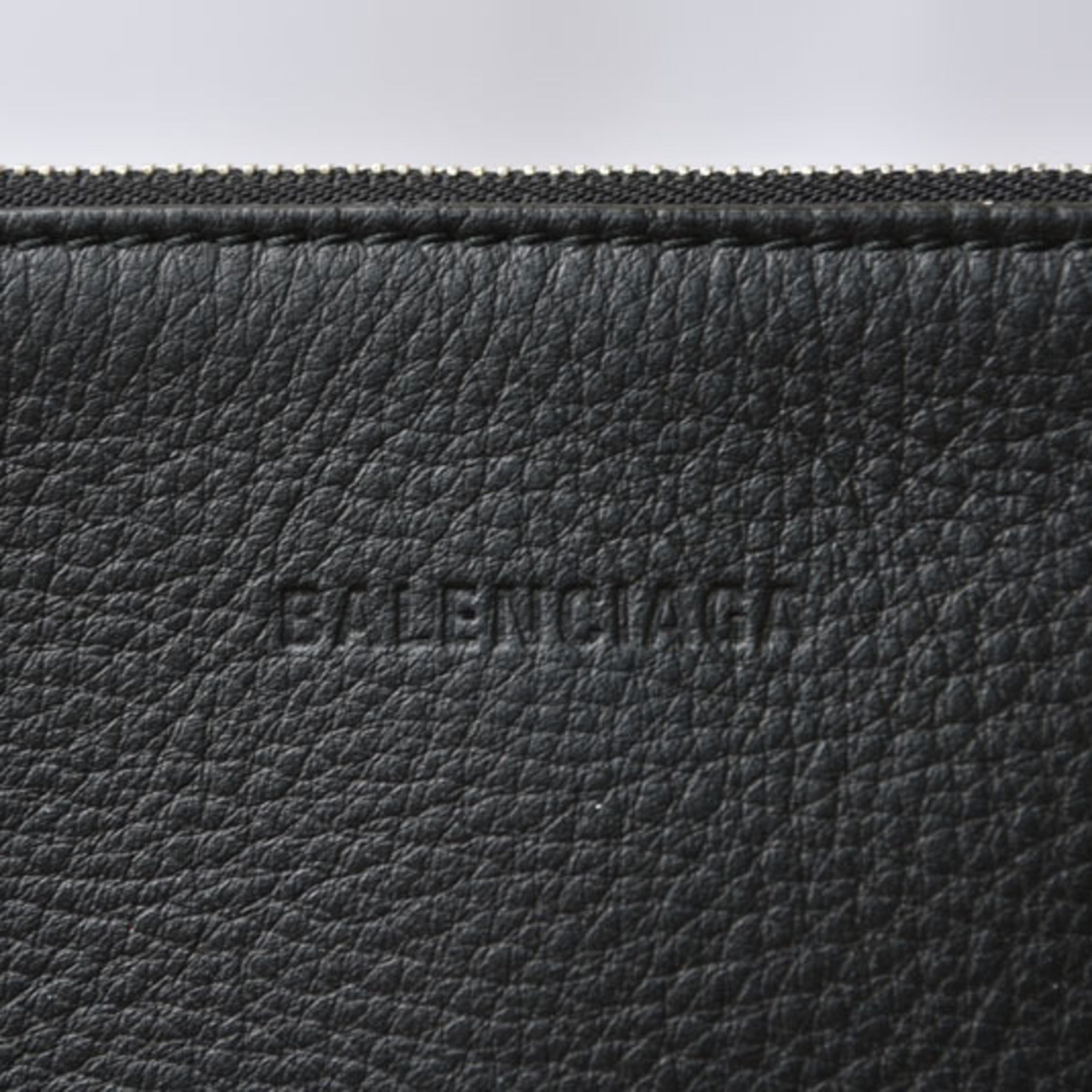 Balenciaga Black Leather Pouch (Pre-Owned)