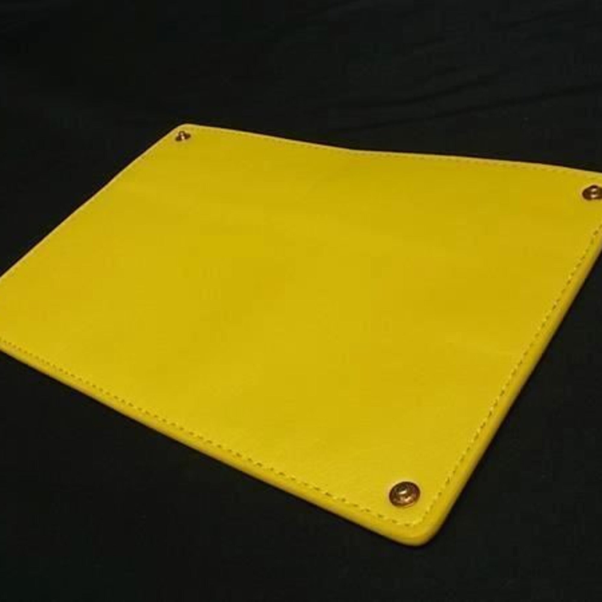 Fendi Yellow Leather Pouch (Pre-Owned)