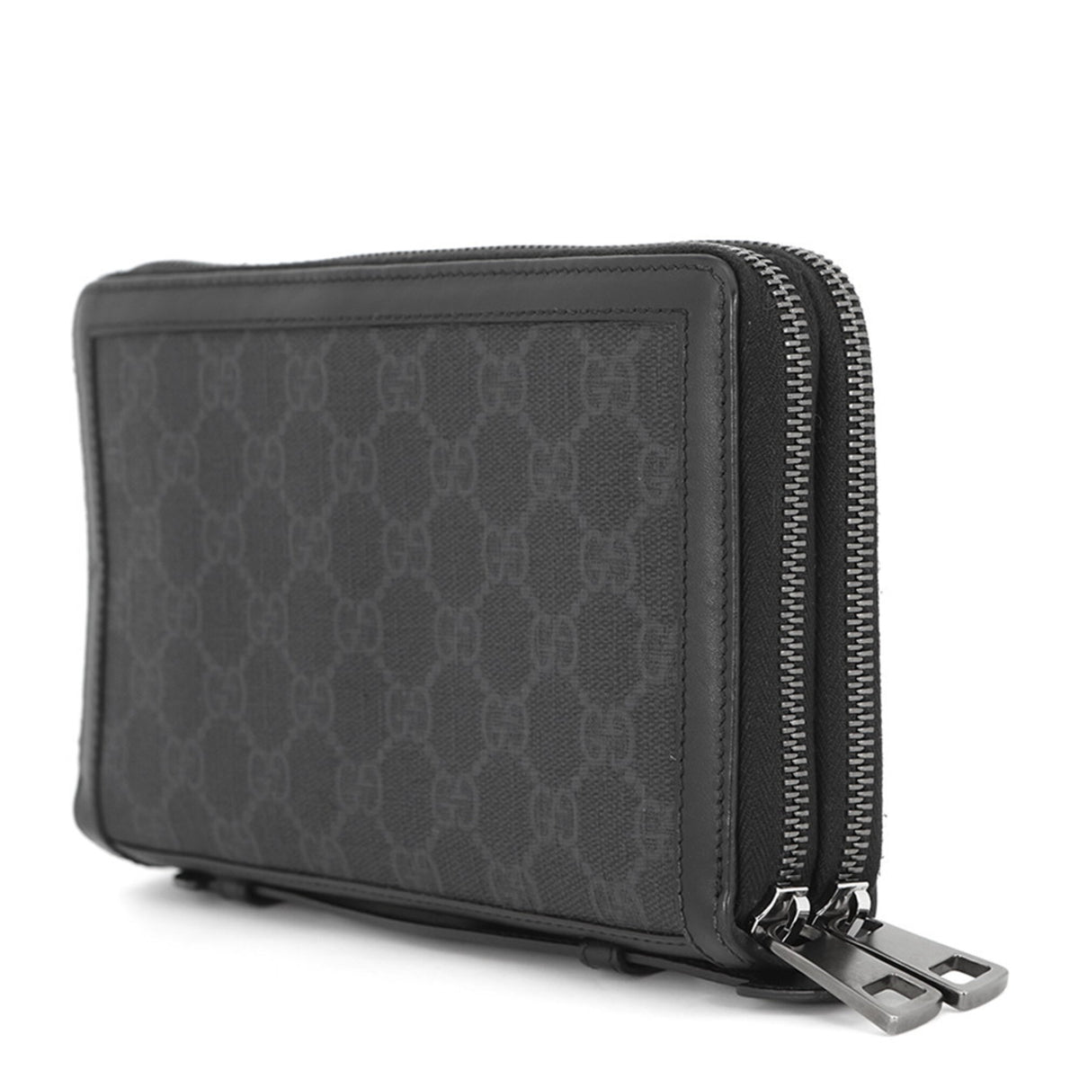 Gucci Black Gg Supreme Clutch Bag Handbag (Pre-Owned)