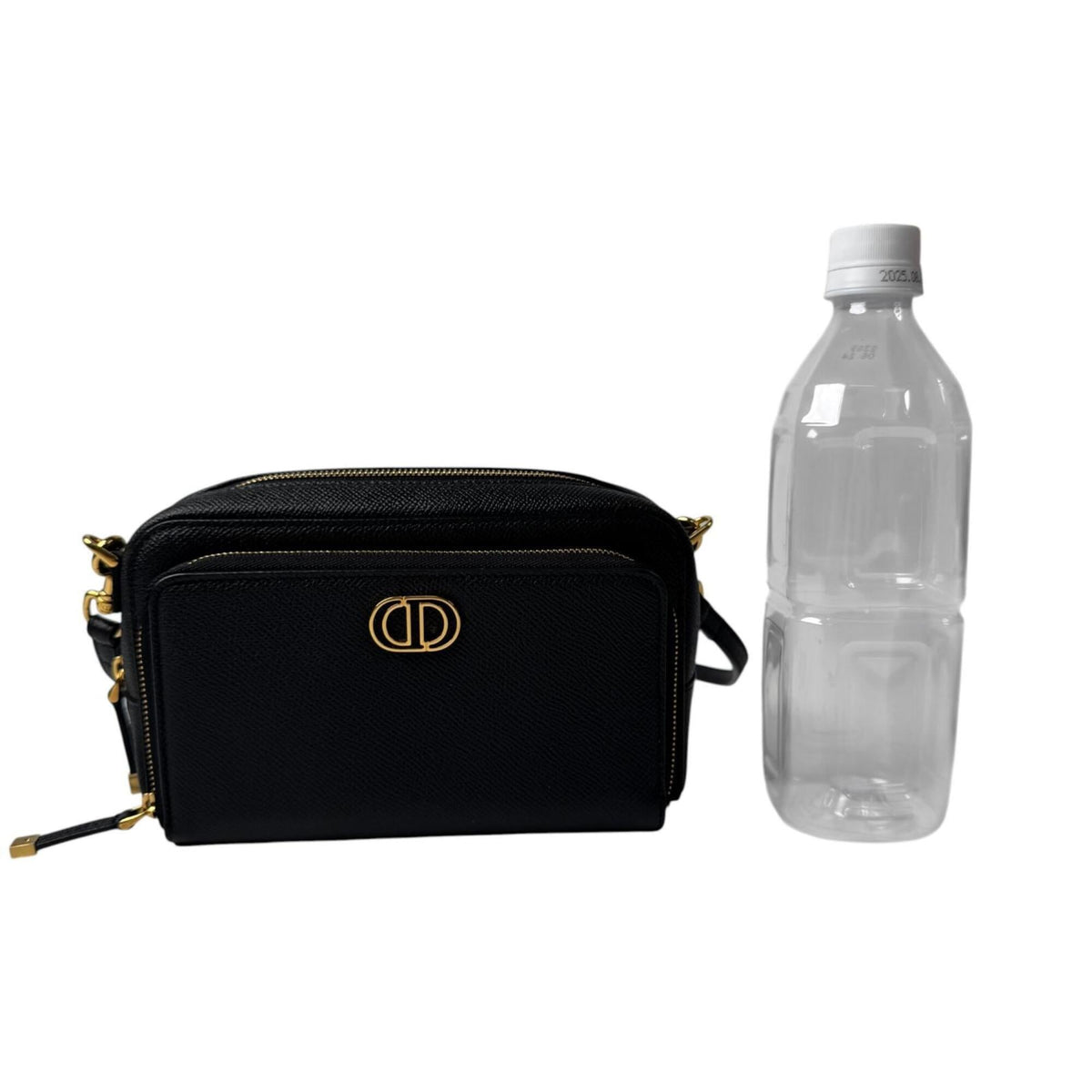 Christian Dior Black Leather Pouch Shoulder Bag (Pre-Owned)