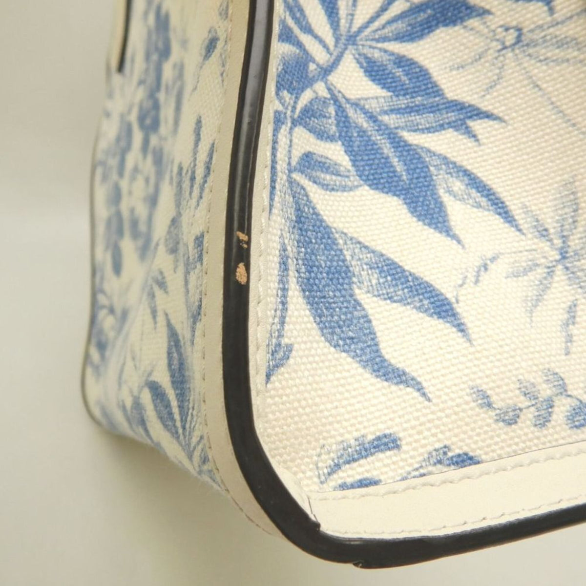 Gucci Blue Ivory Canvas Tote Bag (Pre-Owned)