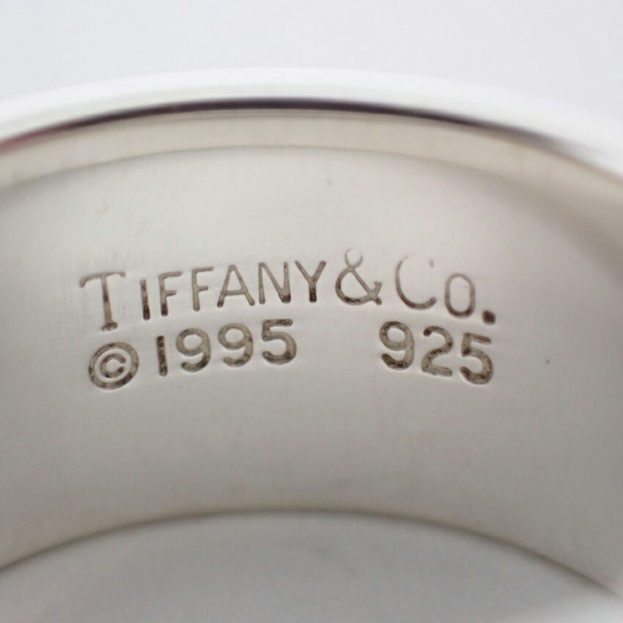 Tiffany Silver Sterling Silver 925 Band Ring (Pre-Owned)