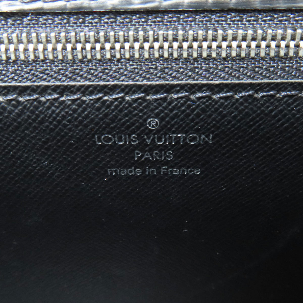 Louis Vuitton Noir Epi Leather Handbag (Pre-Owned)