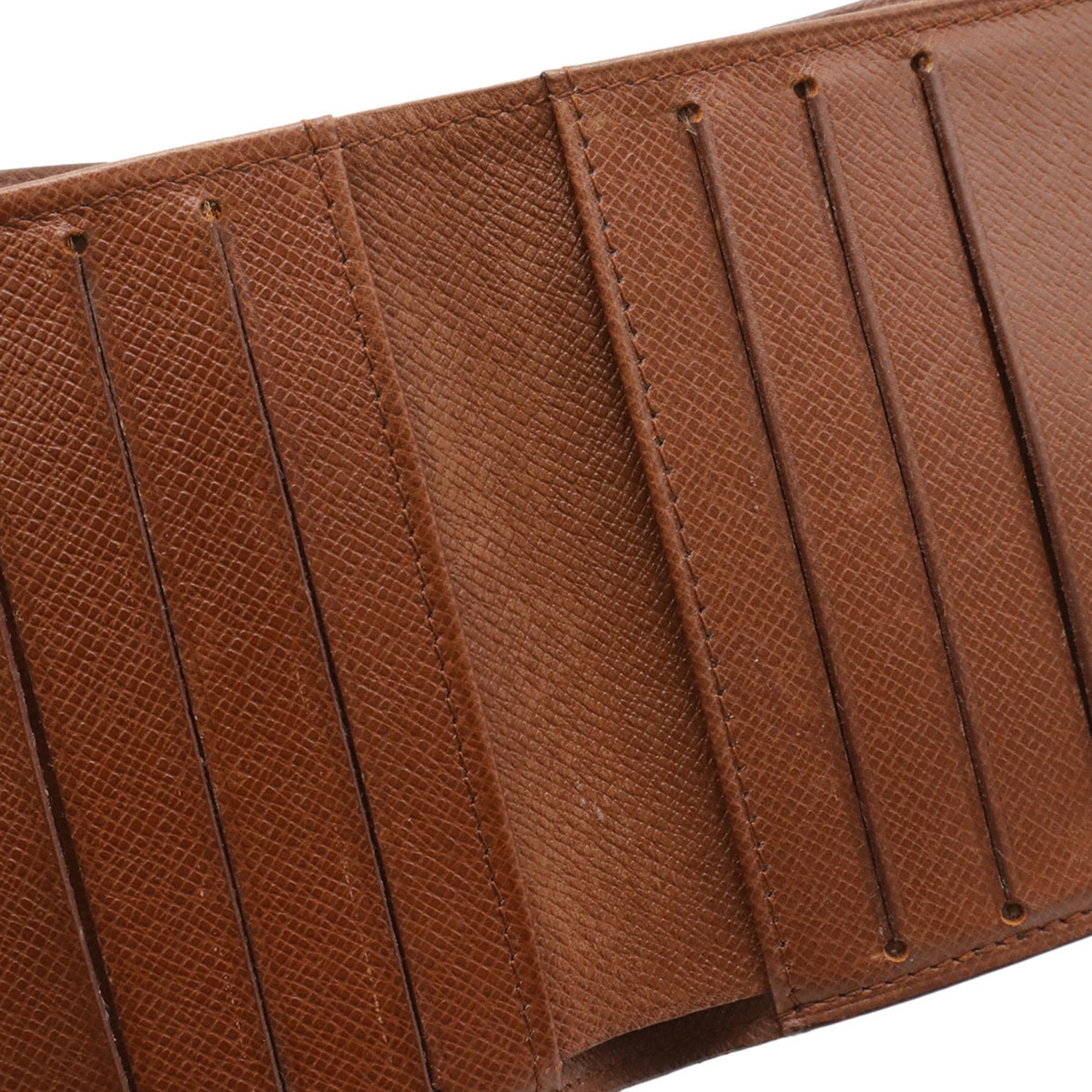 Louis Vuitton Monogram Brown Monogram Wallet (Bi-Fold) (Pre-Owned)