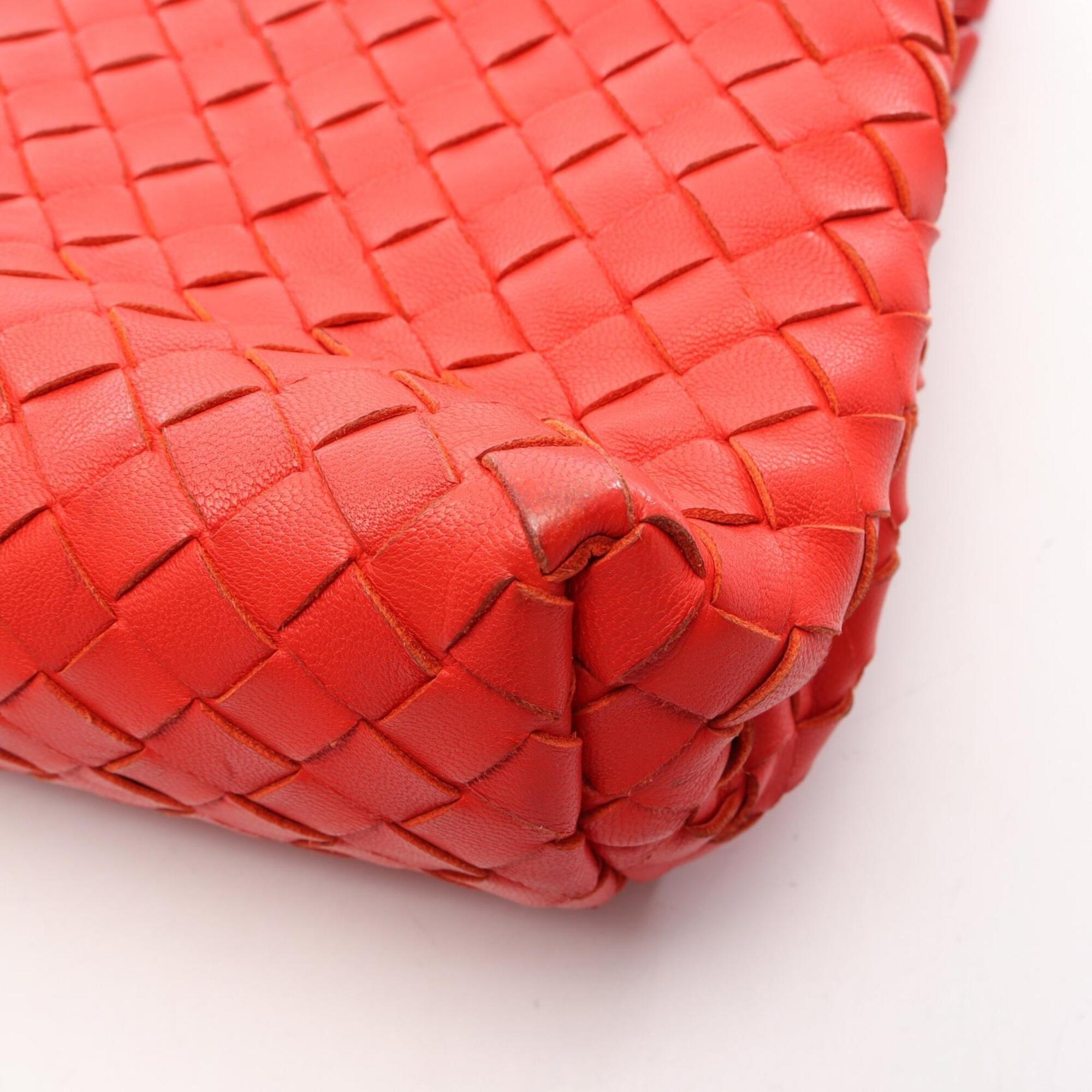 Bottega Veneta Red Color Leather Shoulder Bag (Pre-Owned)