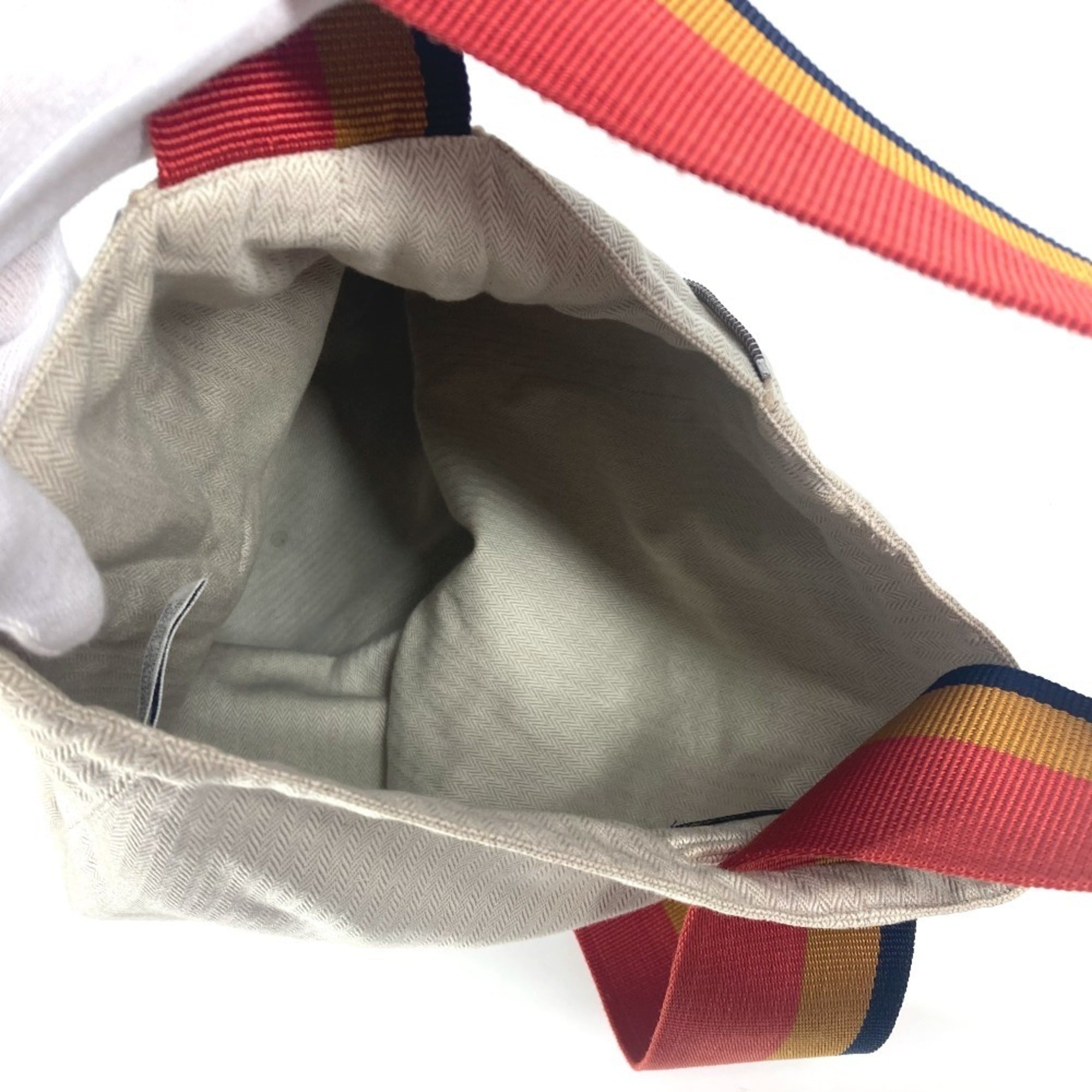Hermes Beige Canvas Shoulder Bag (Pre-Owned)