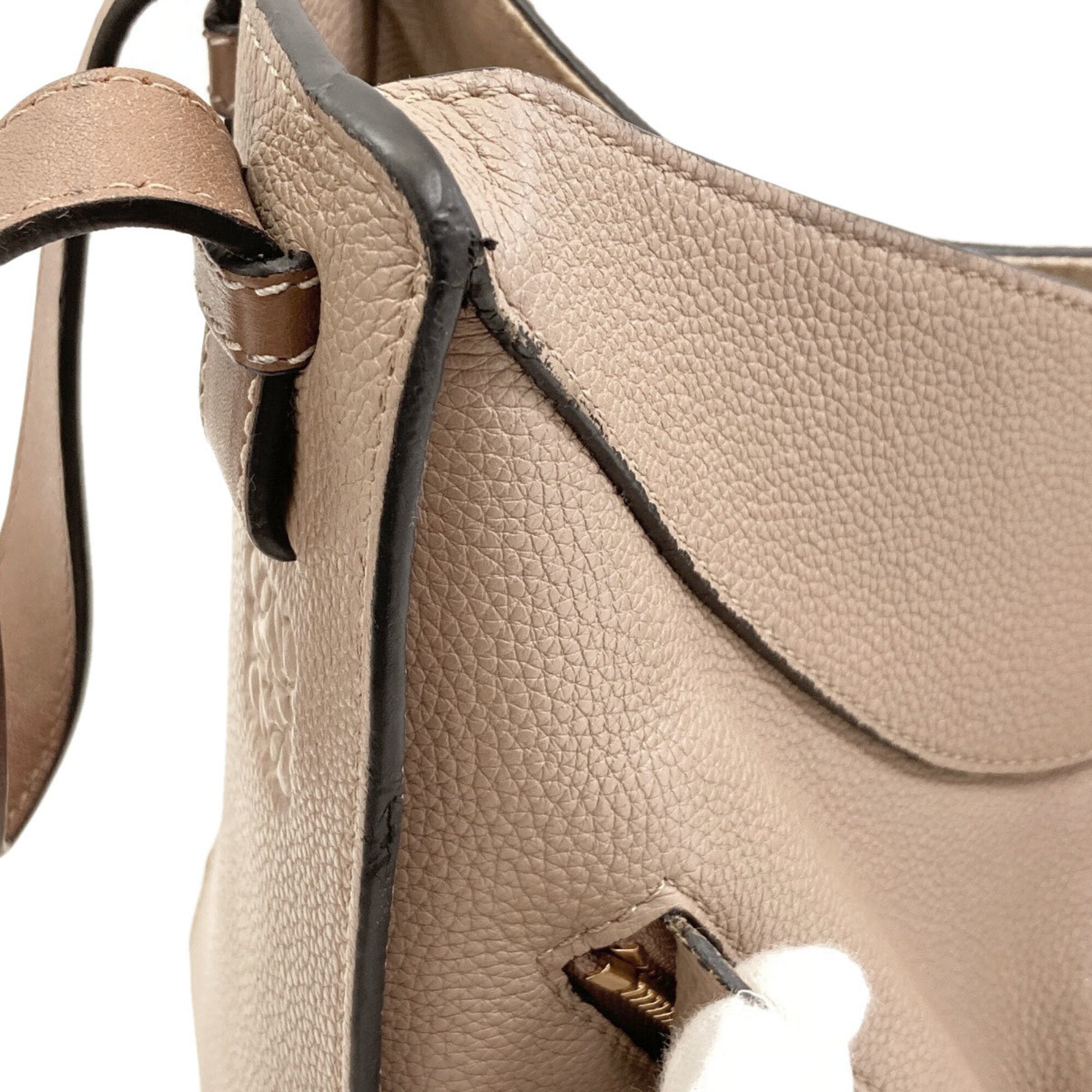 Loewe Brown Leather Handbag (Pre-Owned)