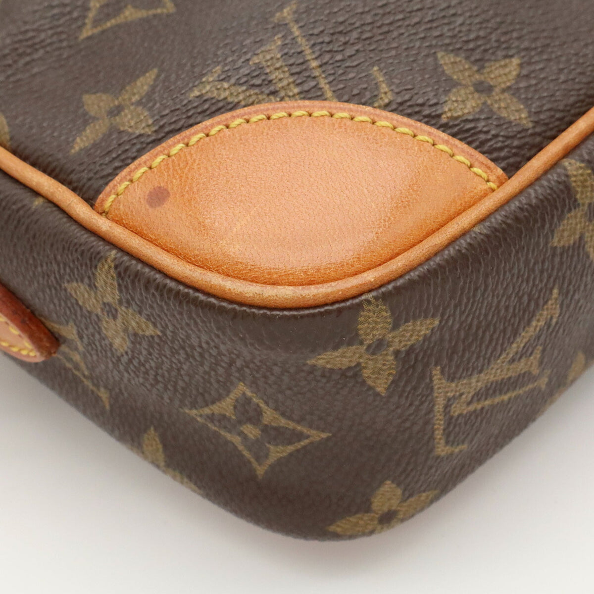 Louis Vuitton Brown Monogram White Monogram Pochette Shoulder Bag (Pre-Owned)