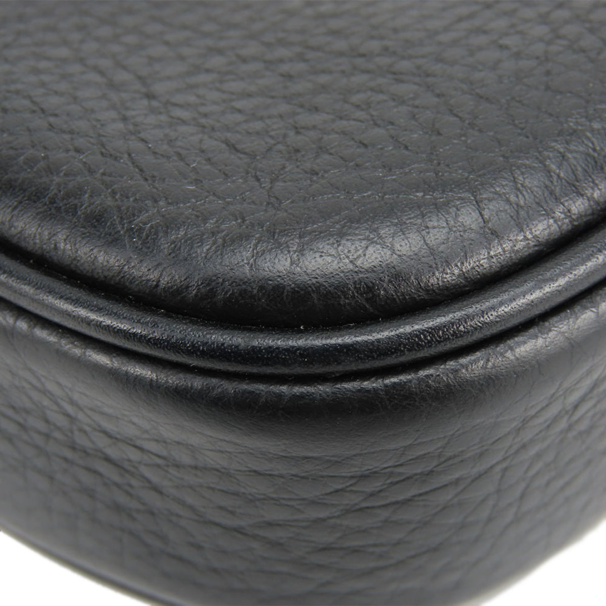 Coach Black Leather Pochette Shoulder Bag (Pre-Owned)