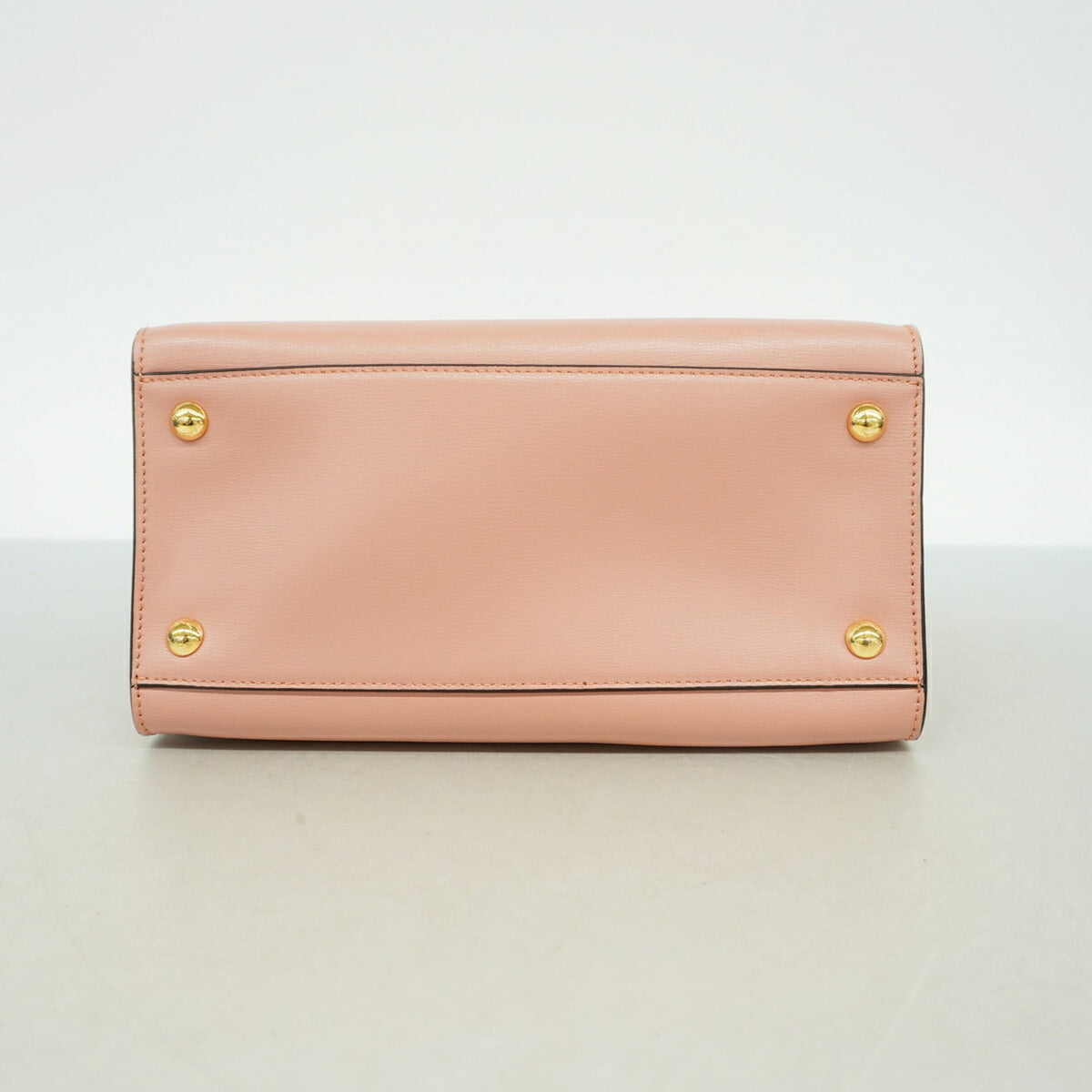 Salvatore Ferragamo Pink Beige Leather Handbag (Pre-Owned)