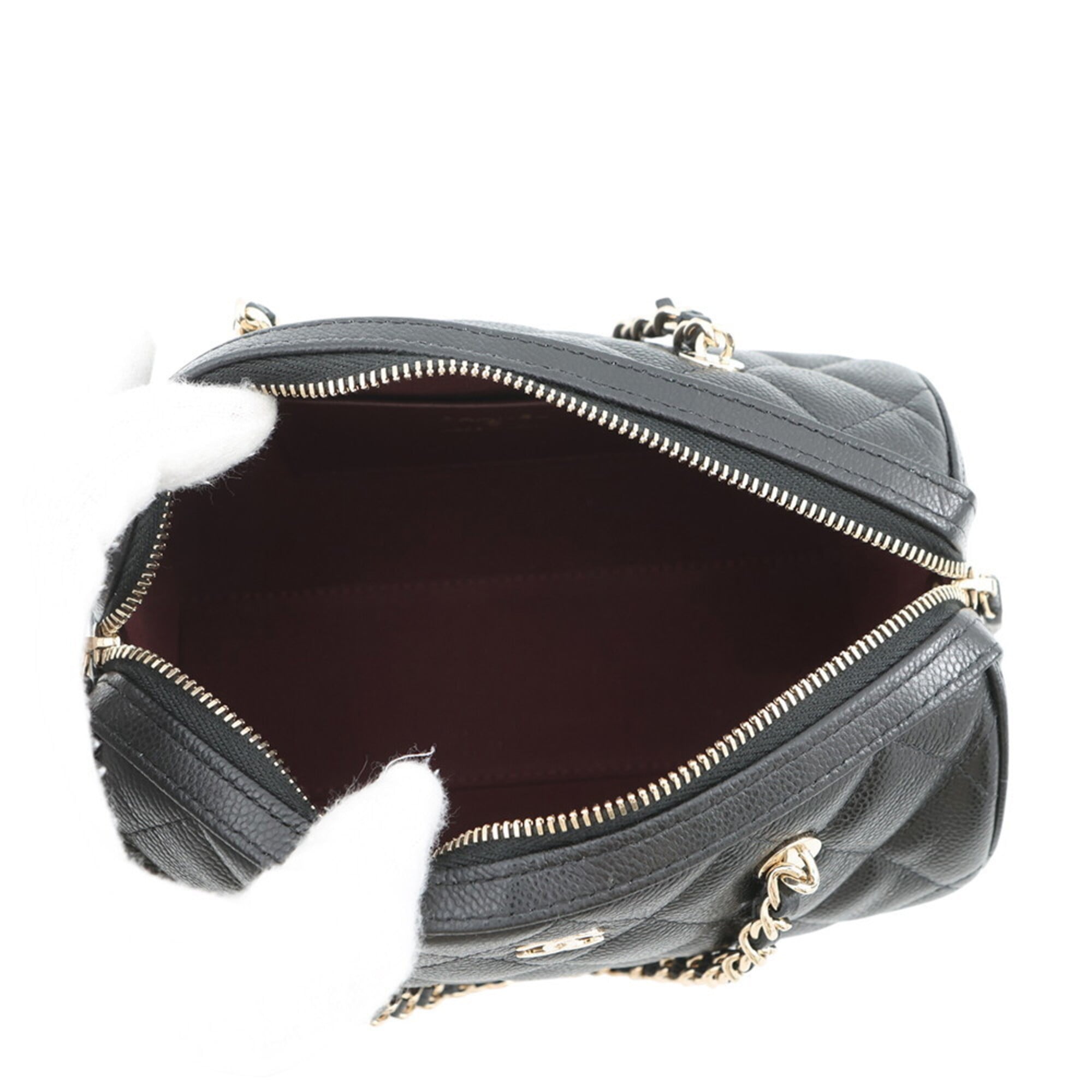 Chanel Black Grained Calfskin Handbag Shoulder Bag (Pre-Owned)