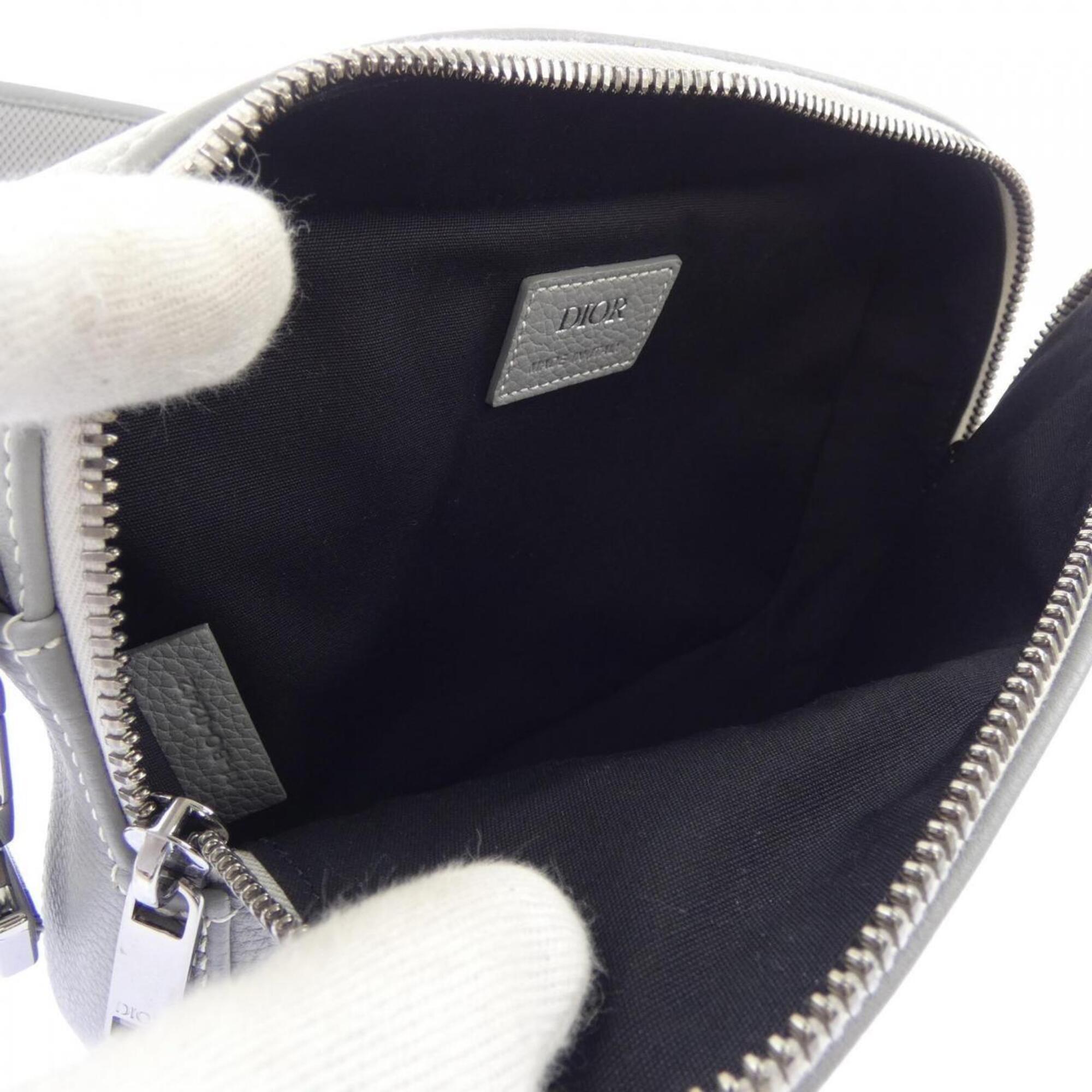 Christian Dior Gray Handbag (Pre-Owned)