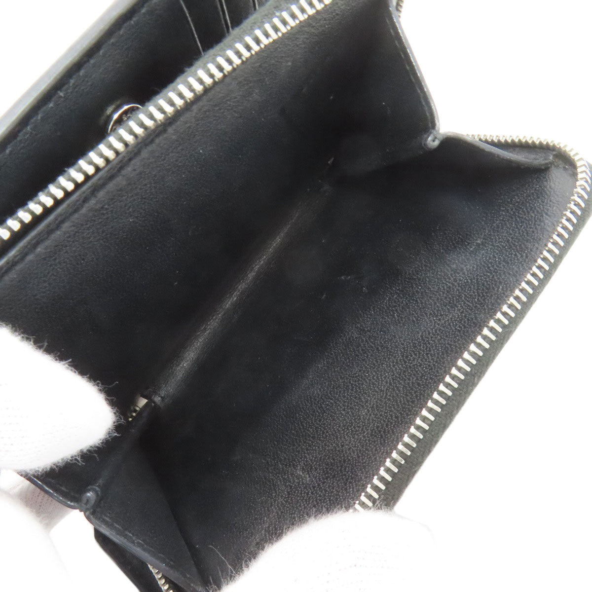 Saint Laurent Black Leather Wallet (Bi-Fold) (Pre-Owned)