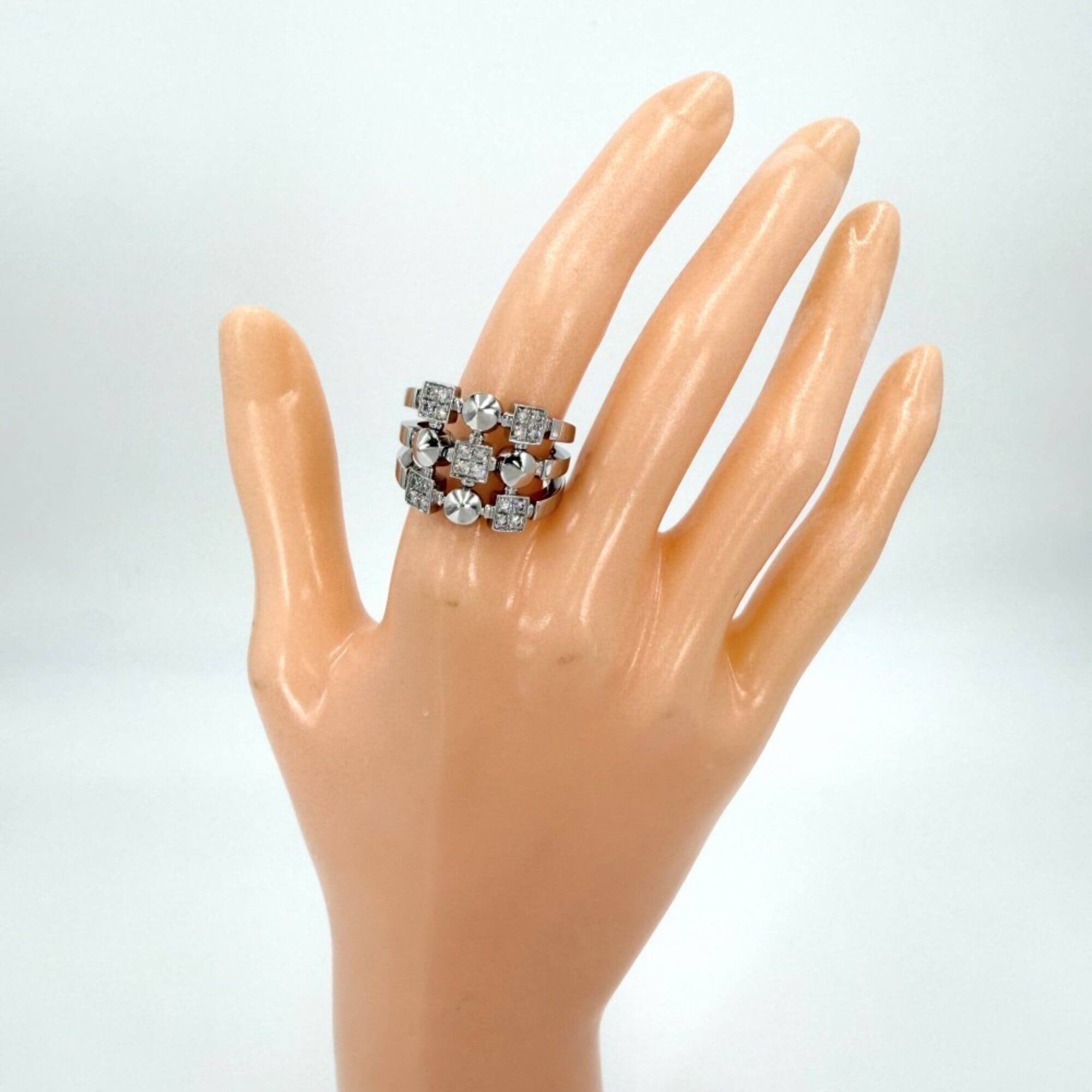 Bvlgari White Gold (18K) Band Ring (Pre-Owned)