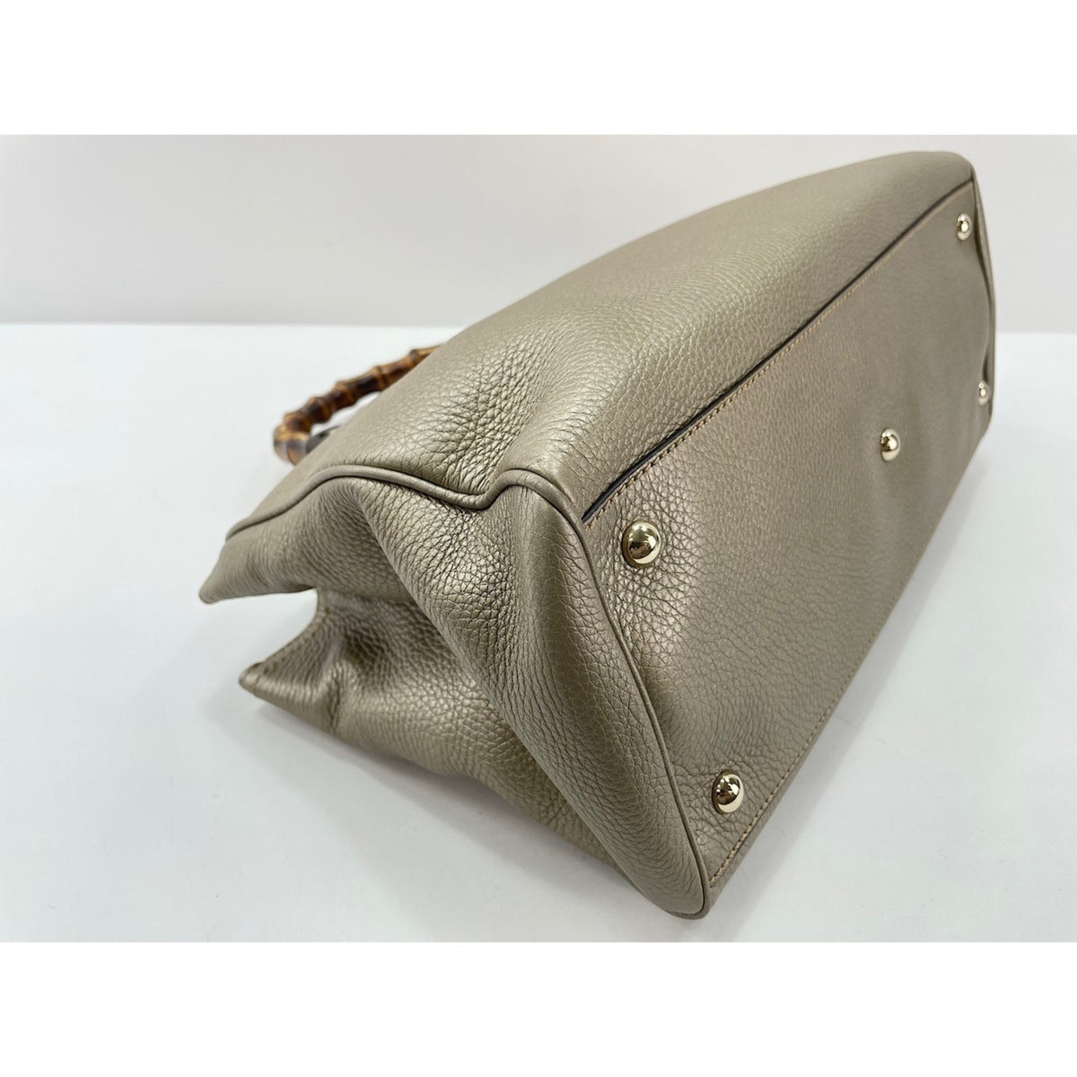 Gucci Gold Handbag (Pre-Owned)