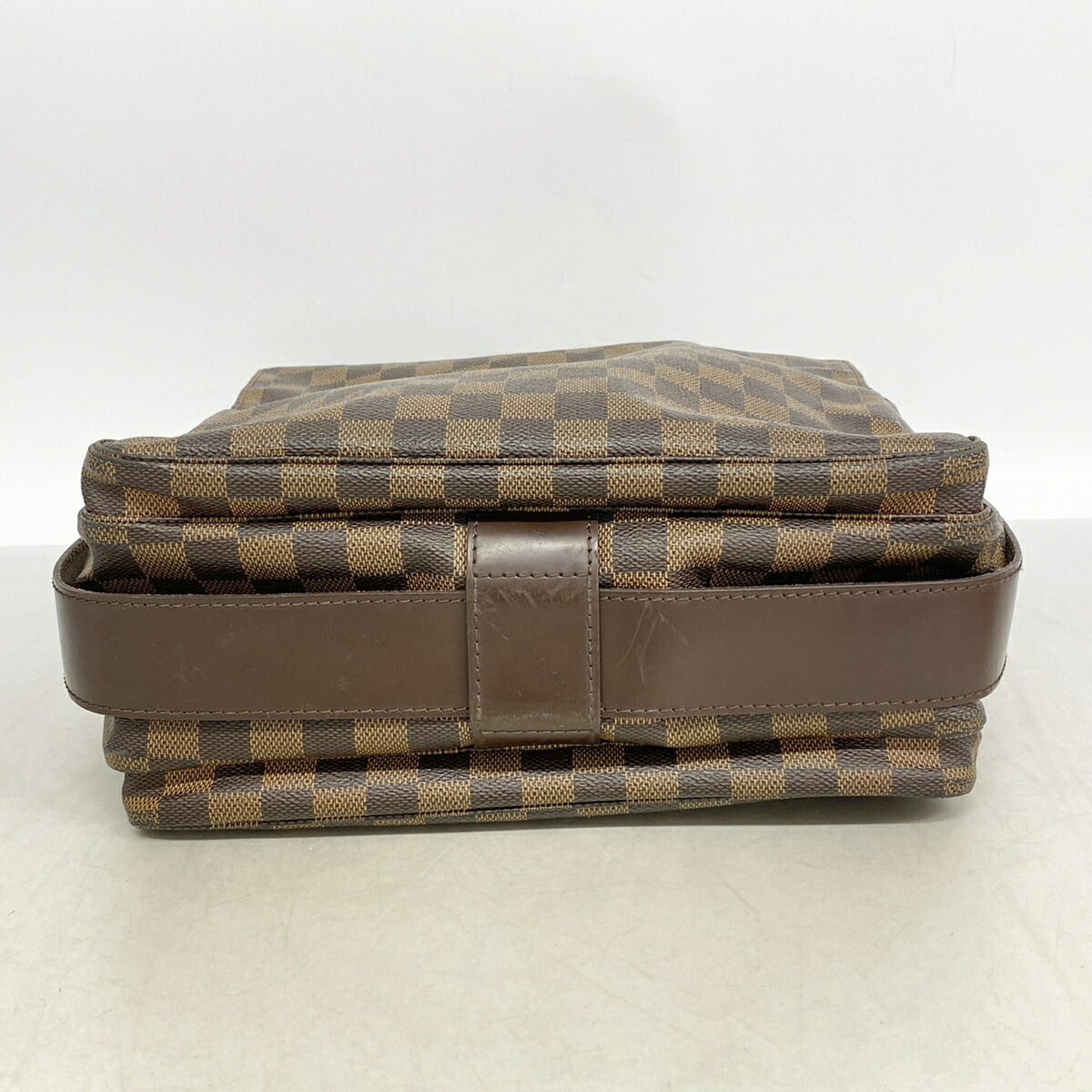 Louis Vuitton Ebene Shoulder Bag (Pre-Owned)